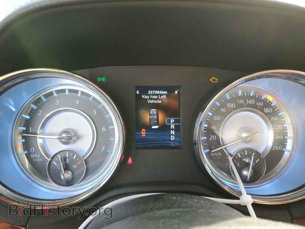 2012 CHRYSLER 300 - VIN: 2C3CCACG2CH307242 - Фото 9