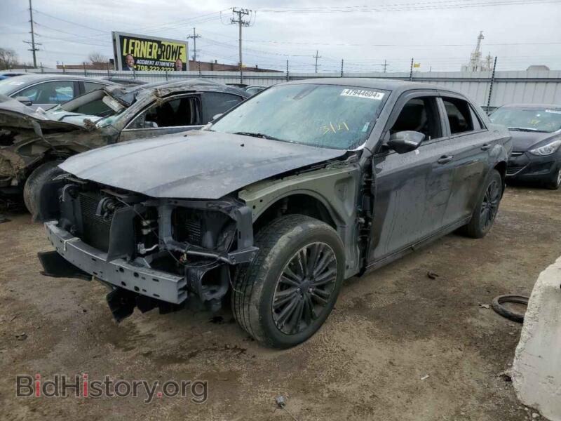 2017 Chrysler 300 S (VIN 2C3CCAGG3HH616607) — photo 1 of 12, Copart, damage: vandalism