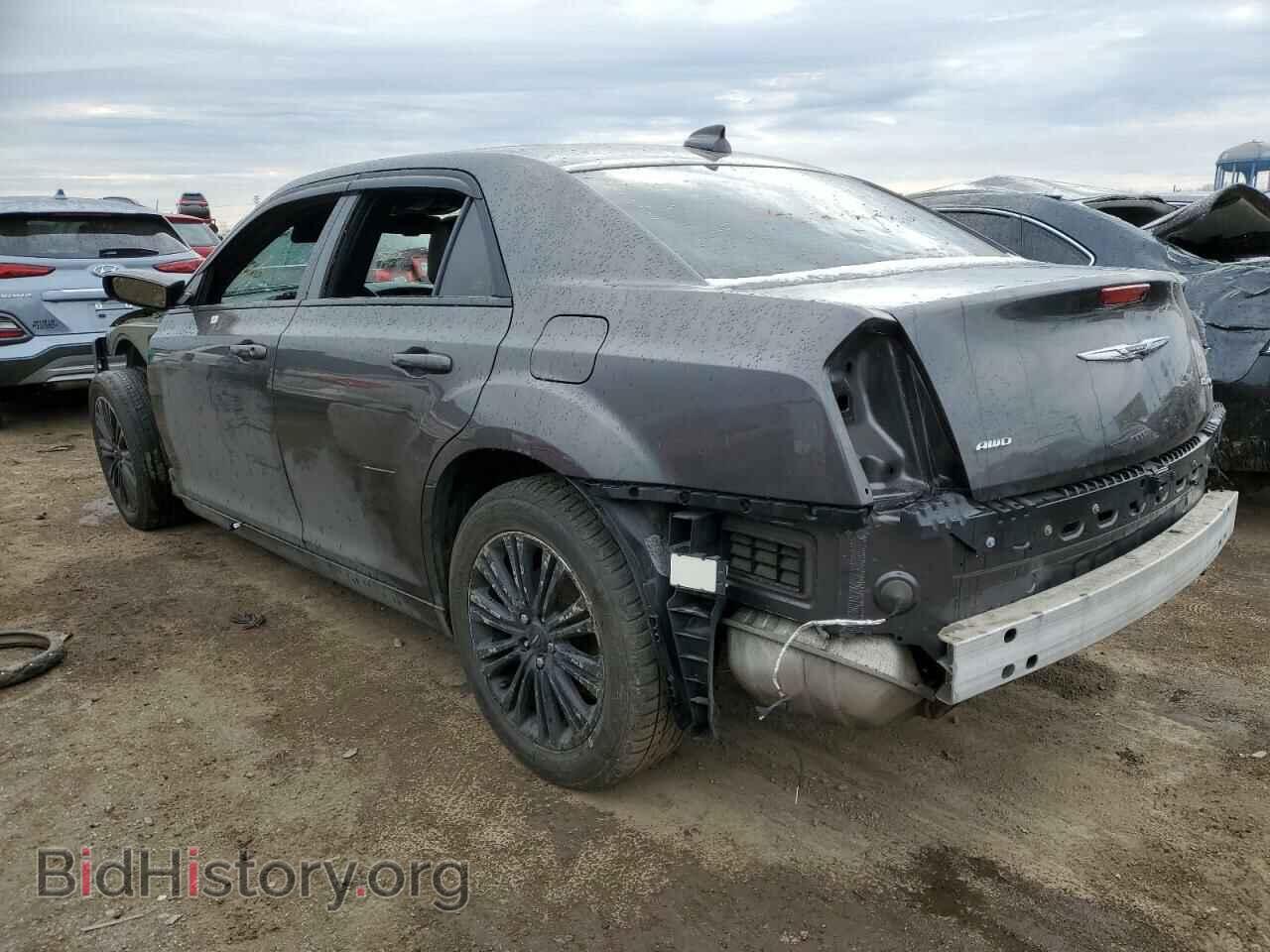 2017 CHRYSLER 300 - VIN: 2C3CCAGG3HH616607 - Фото 2