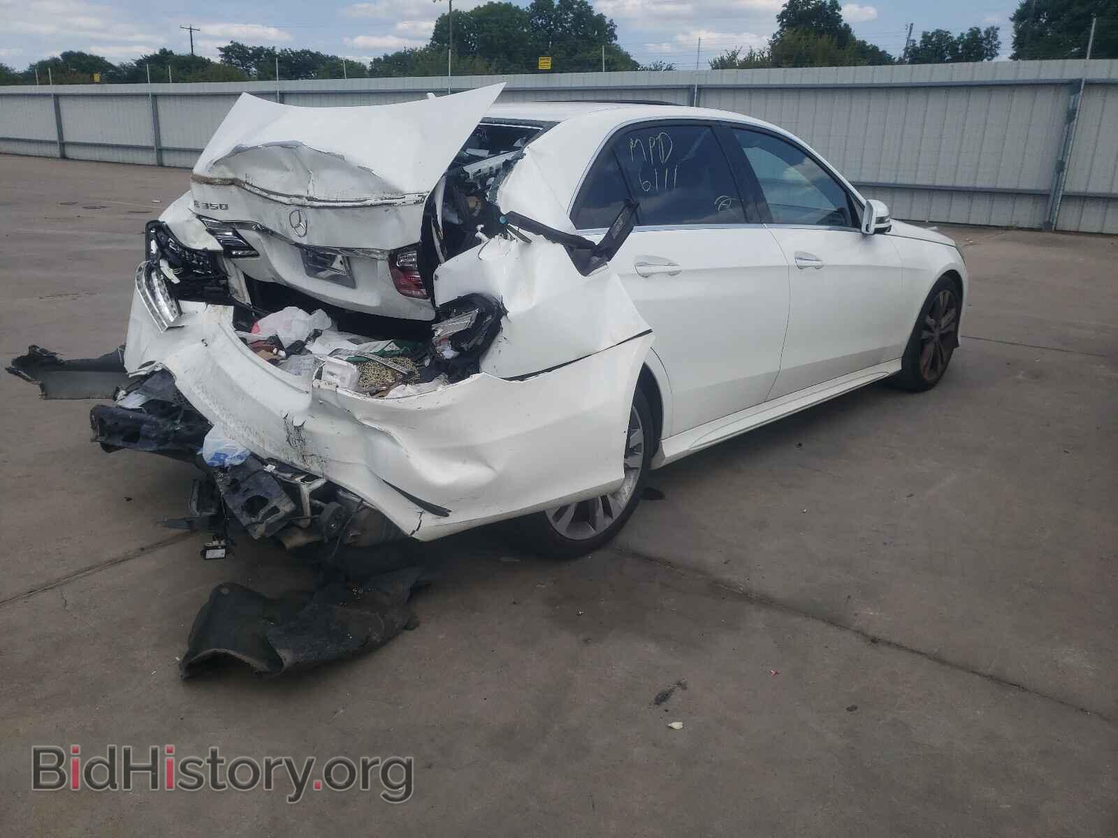 2014 MERCEDES-BENZ E-CLASS - VIN: WDDHF5KB8EB053365 - Фото 4