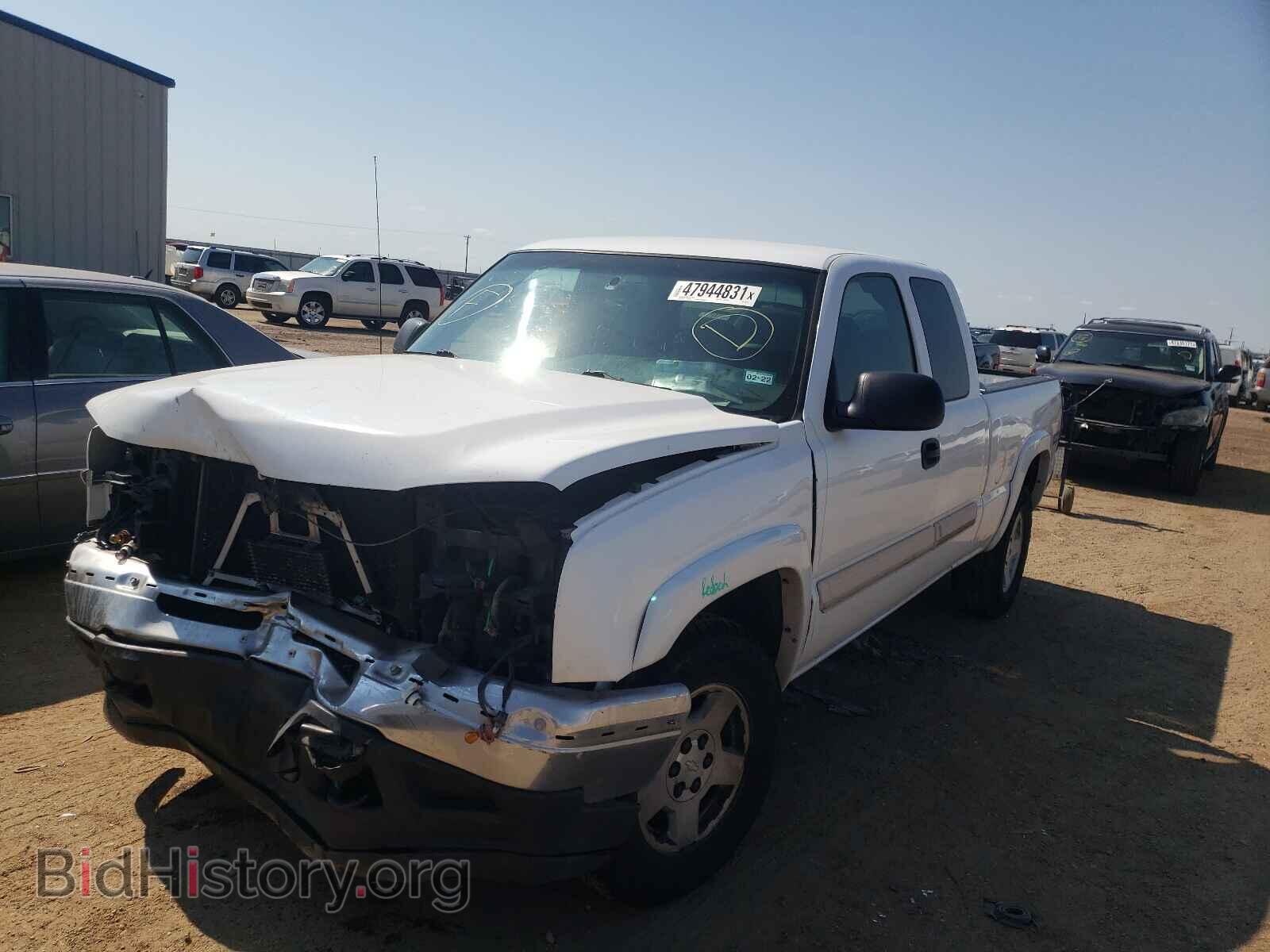 2007 CHEVROLET SILVERADO - VIN: 1GCEK19B77E182402 - Photo 2