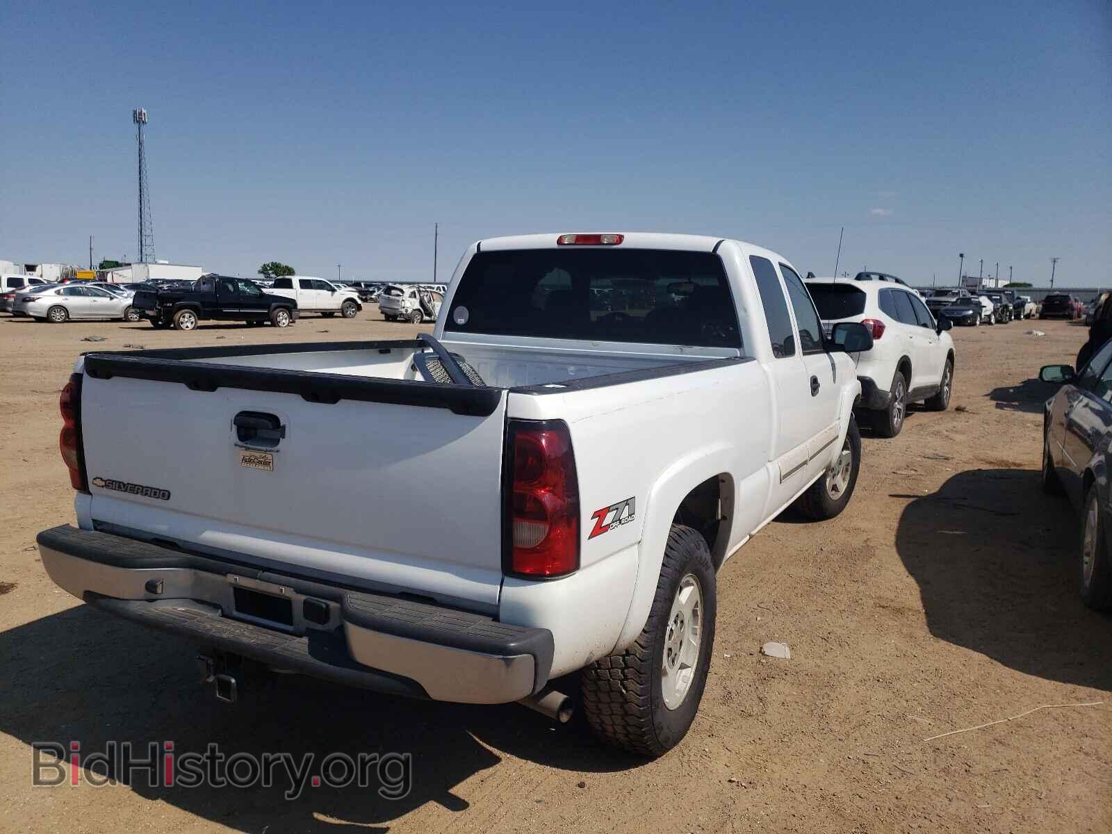 2007 CHEVROLET SILVERADO - VIN: 1GCEK19B77E182402 - Photo 4
