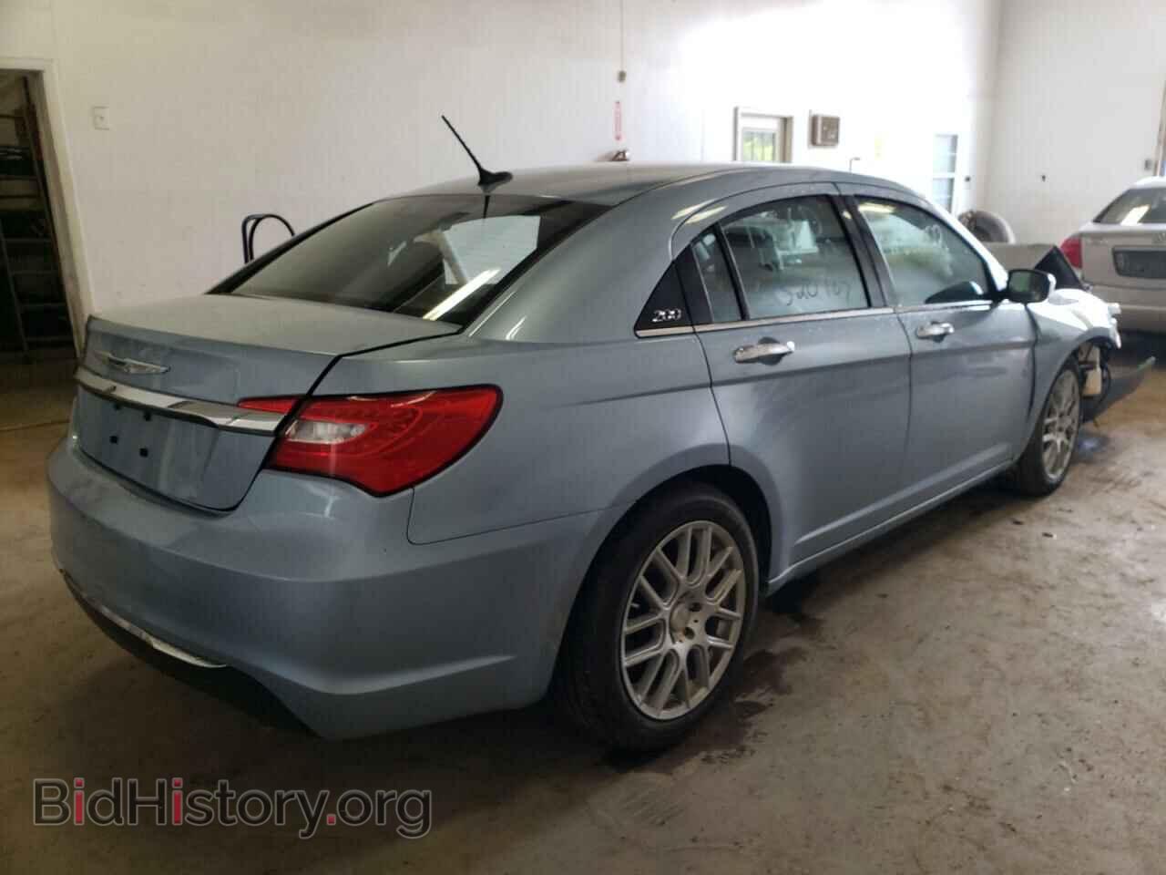 2013 CHRYSLER 200 - VIN: 1C3CCBCG0DN520785 - Фото 4