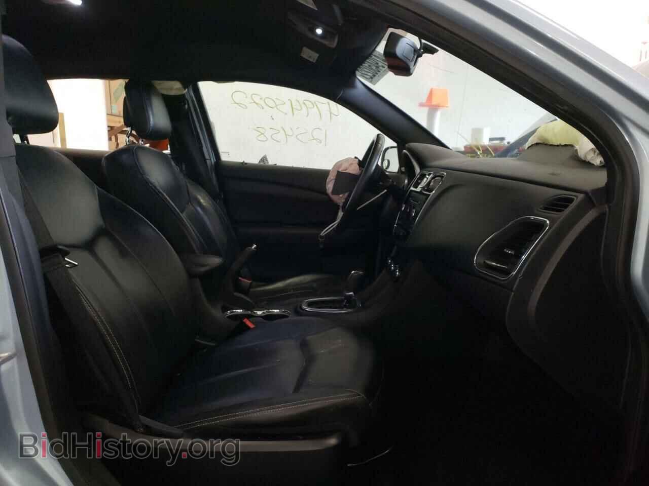 2013 CHRYSLER 200 - VIN: 1C3CCBCG0DN520785 - Фото 5