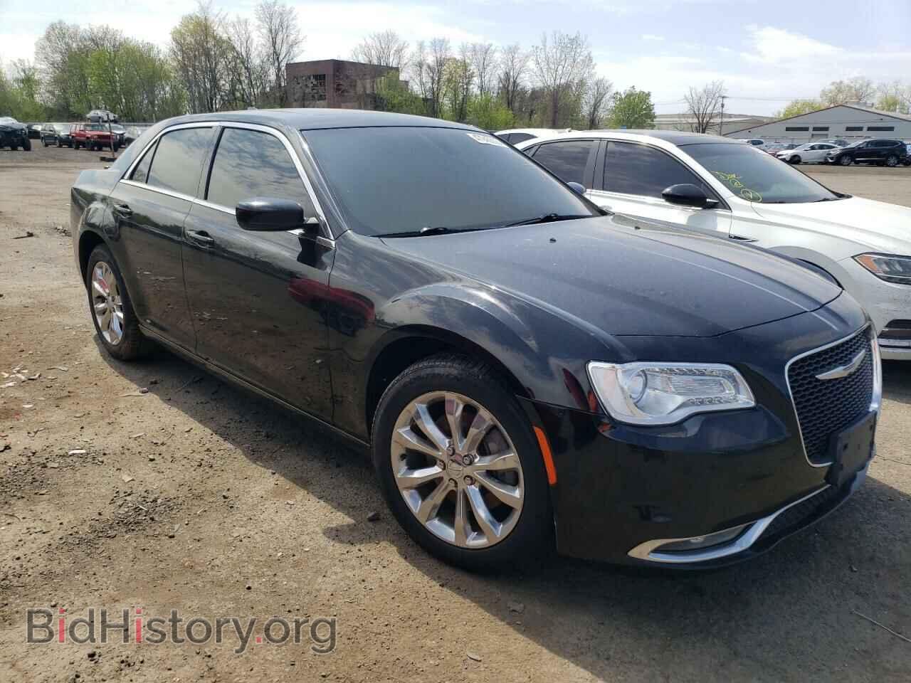 2016 CHRYSLER 300 - VIN: 2C3CCARG0GH349230 - Фото 4