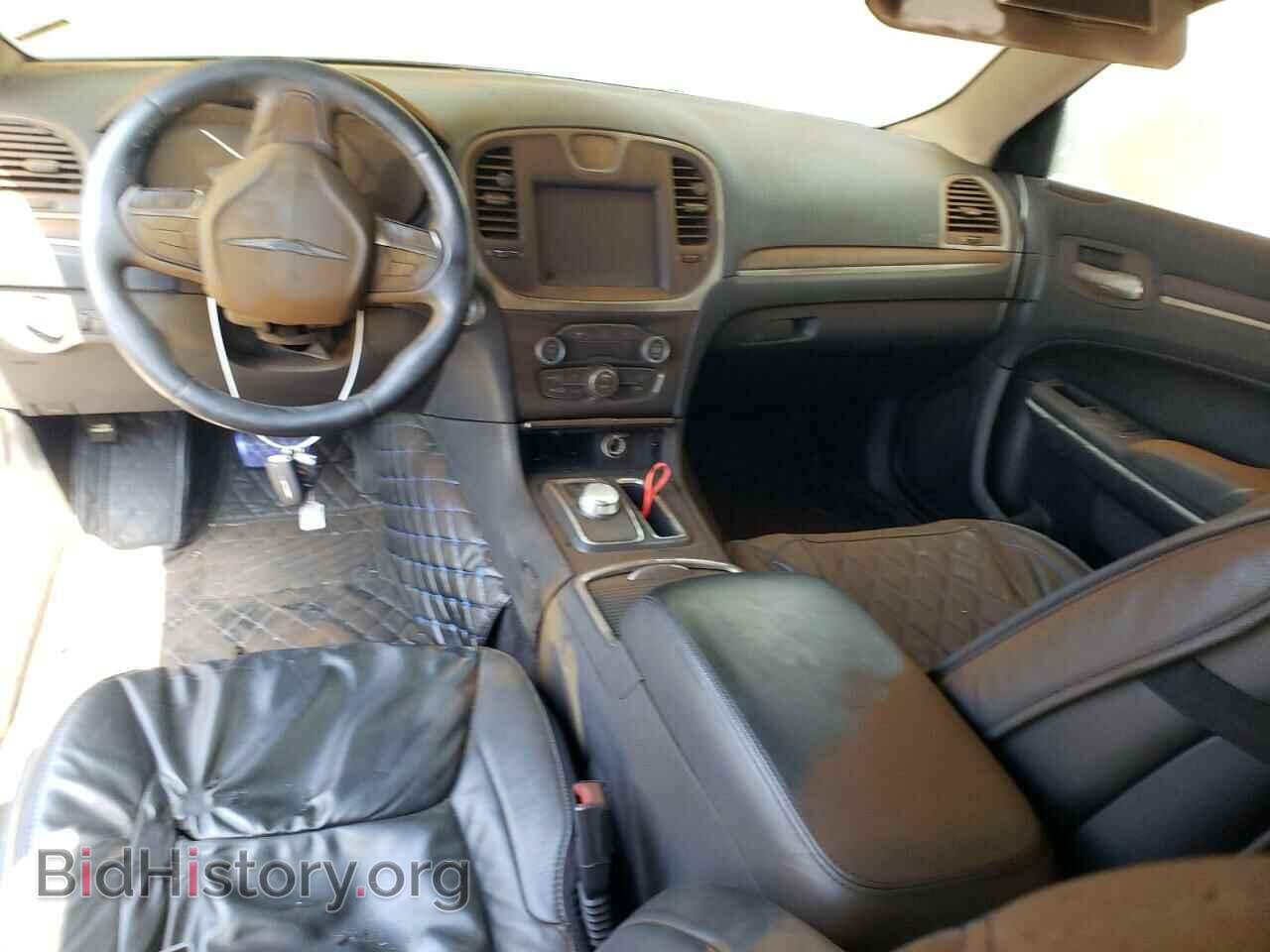 2016 CHRYSLER 300 - VIN: 2C3CCARG0GH349230 - Фото 8