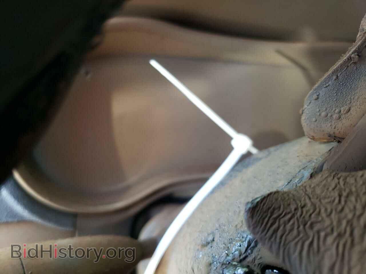 2016 CHRYSLER 300 - VIN: 2C3CCARG0GH349230 - Фото 9