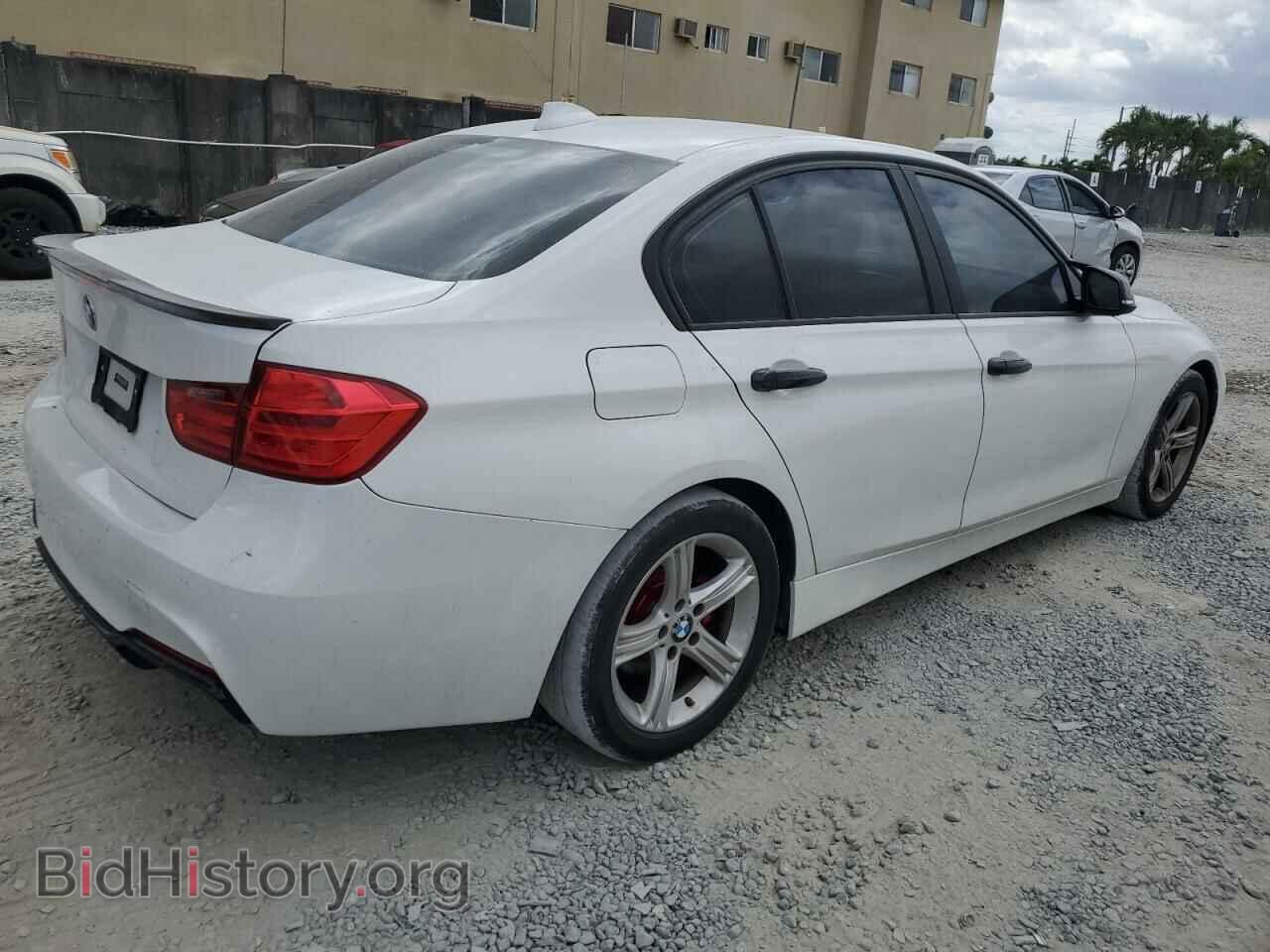 2013 BMW 3 SERIES - VIN: WBA3A5C5XDF601818 - Фото 3