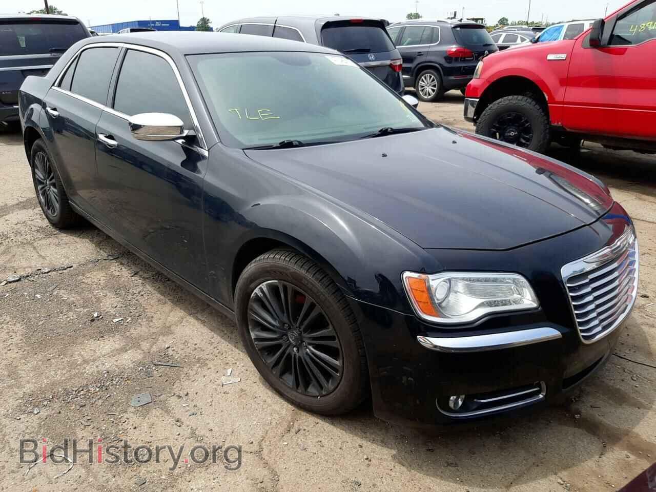 Фотография 2C3CCAKT4DH645368 - CHRYSLER 300 2013