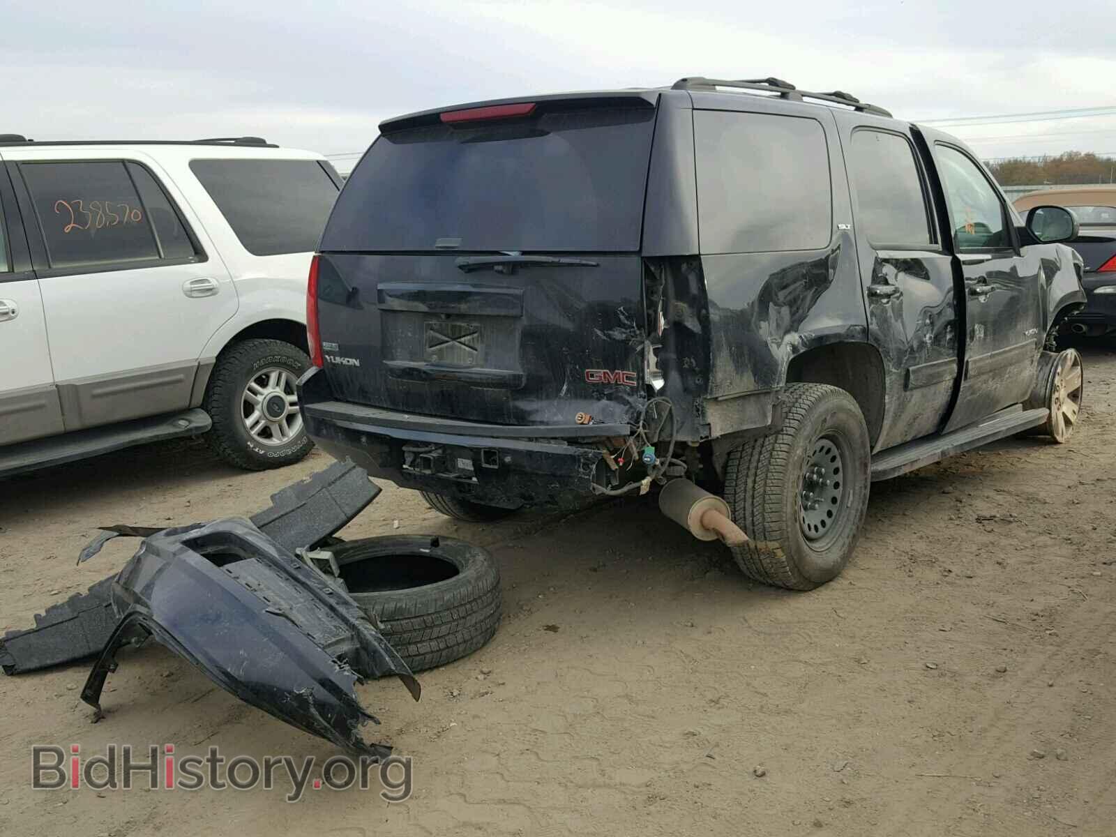 2011 GMC YUKON - VIN: 1GKS1CE09BR382208 - Фото 4