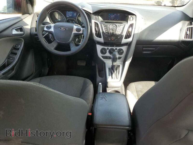 2014 Ford FOCUS (VIN 1FADP3F27EL152571) — фото 8 из 15