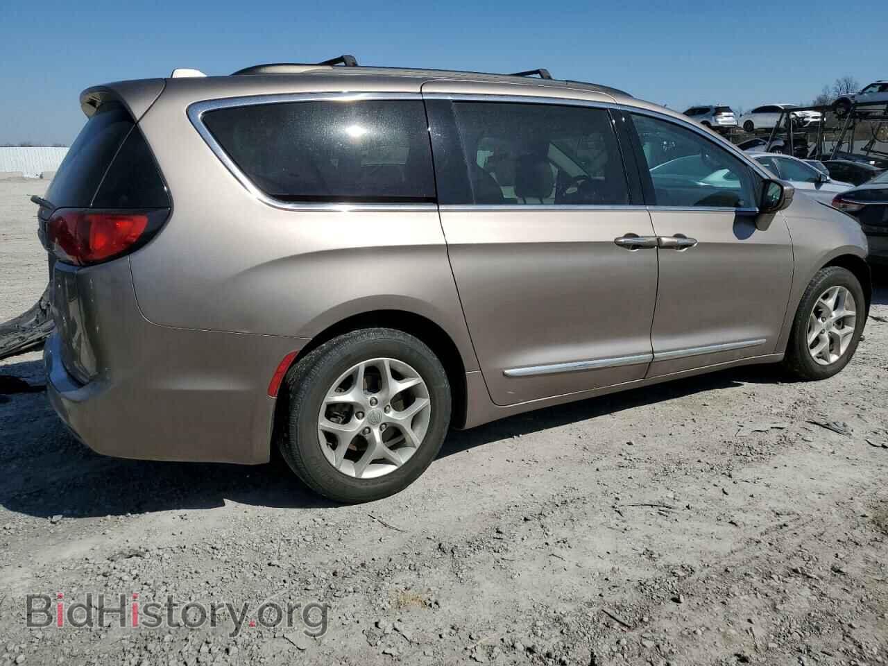 2017 CHRYSLER PACIFICA - VIN: 2C4RC1BG4HR729182 - Фото 3