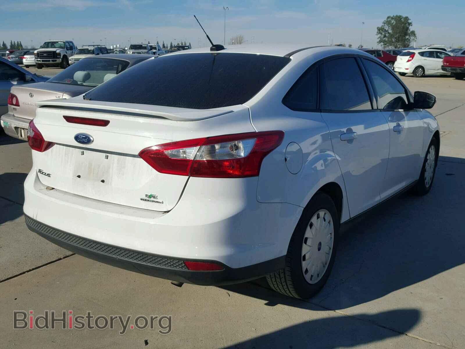 2013 FORD FOCUS - VIN: 1FADP3F26DL352808 - Photo 4
