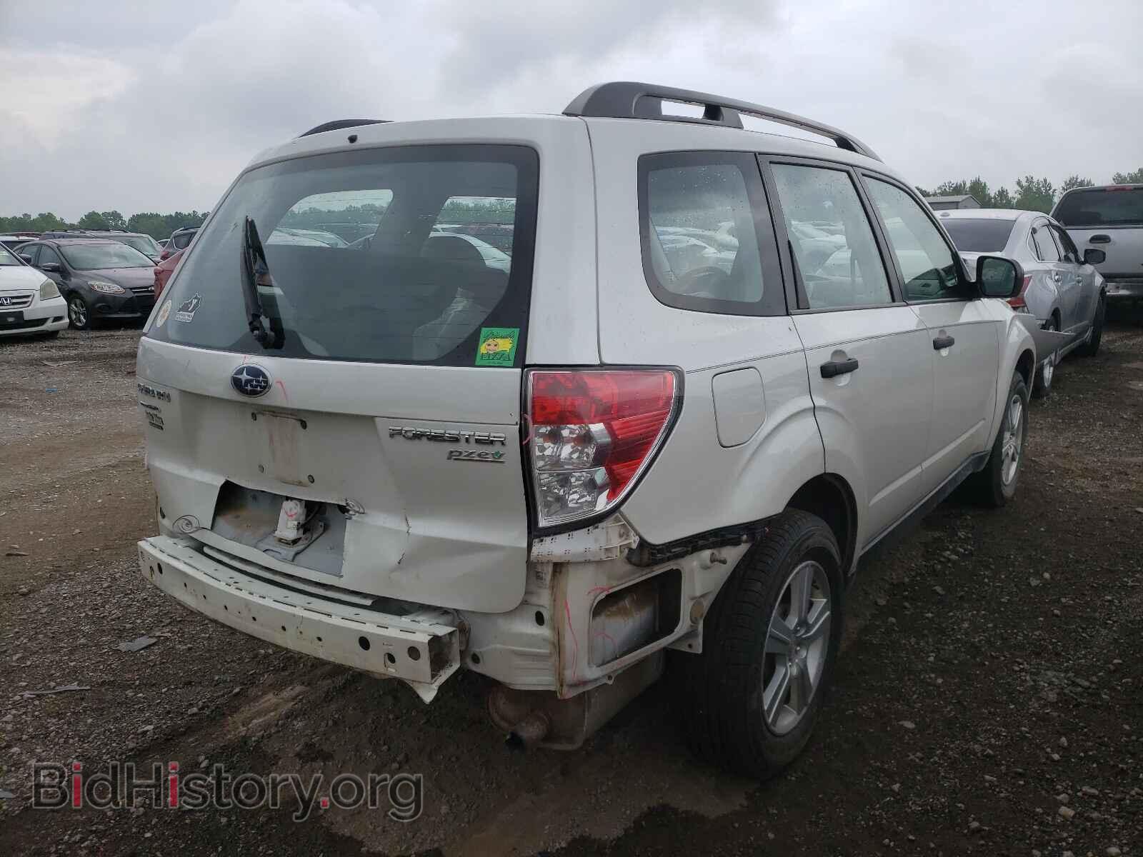 2013 SUBARU FORESTER - VIN: JF2SHABC1DH429977 - Фото 4