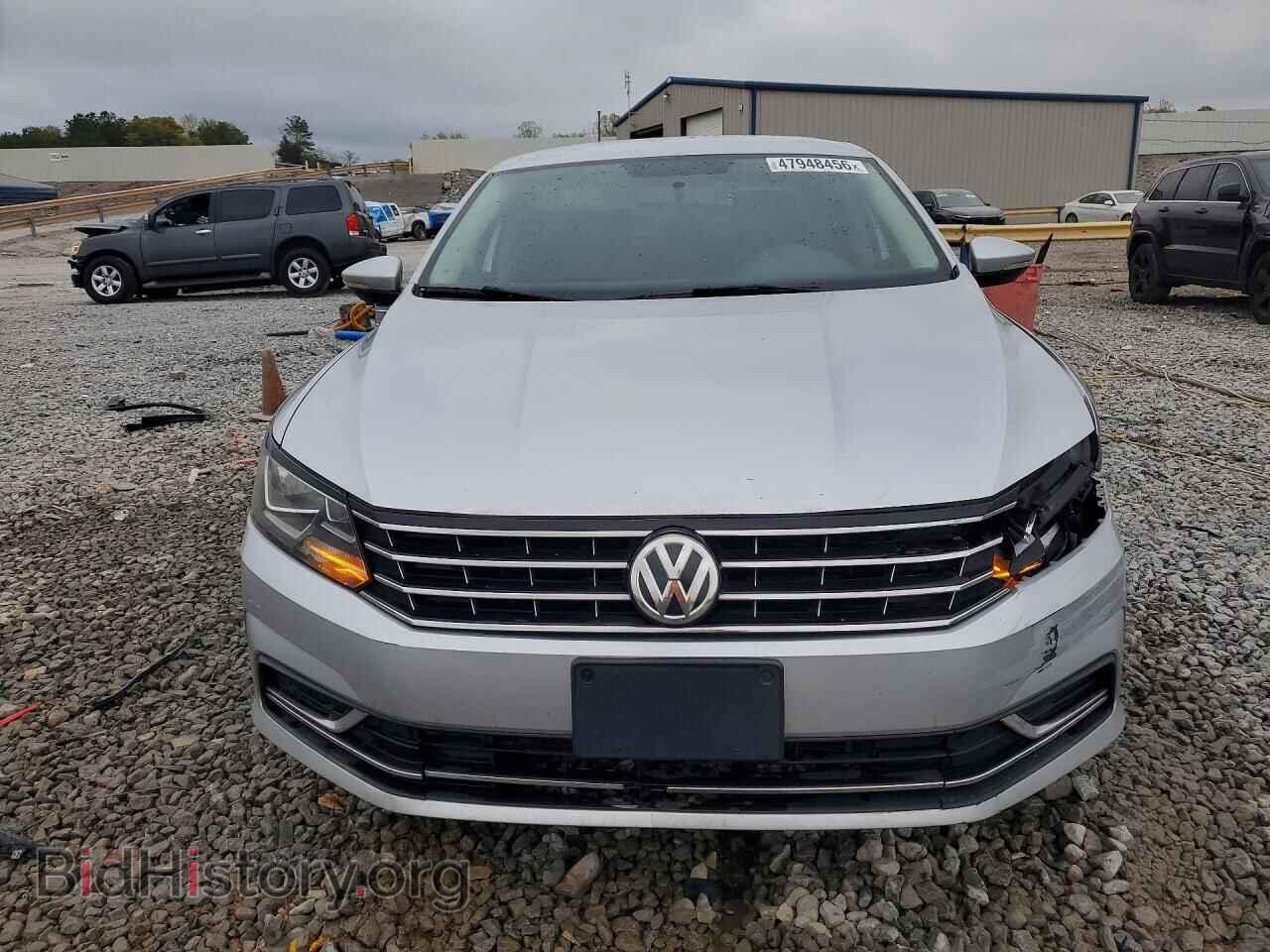 2017 VOLKSWAGEN PASSAT - VIN: 1VWAT7A36HC048252 - Фото 5
