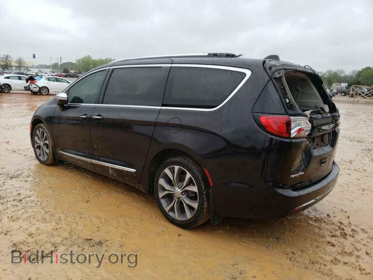 2017 CHRYSLER PACIFICA - VIN: 2C4RC1GG8HR704455 - Photo 2