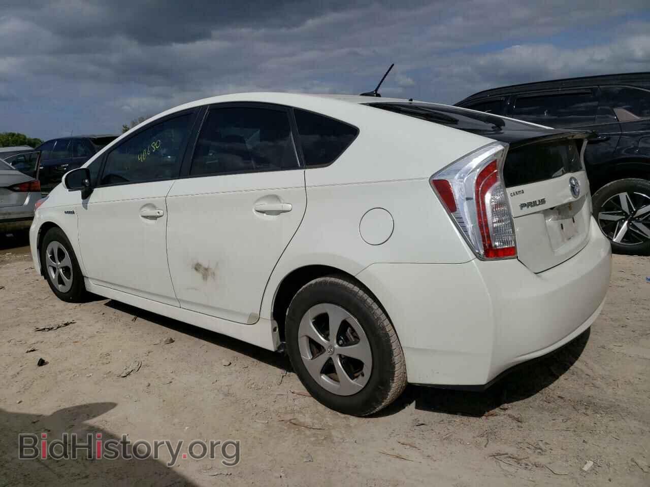 2014 TOYOTA PRIUS - VIN: JTDKN3DU4E1756523 - Фото 2