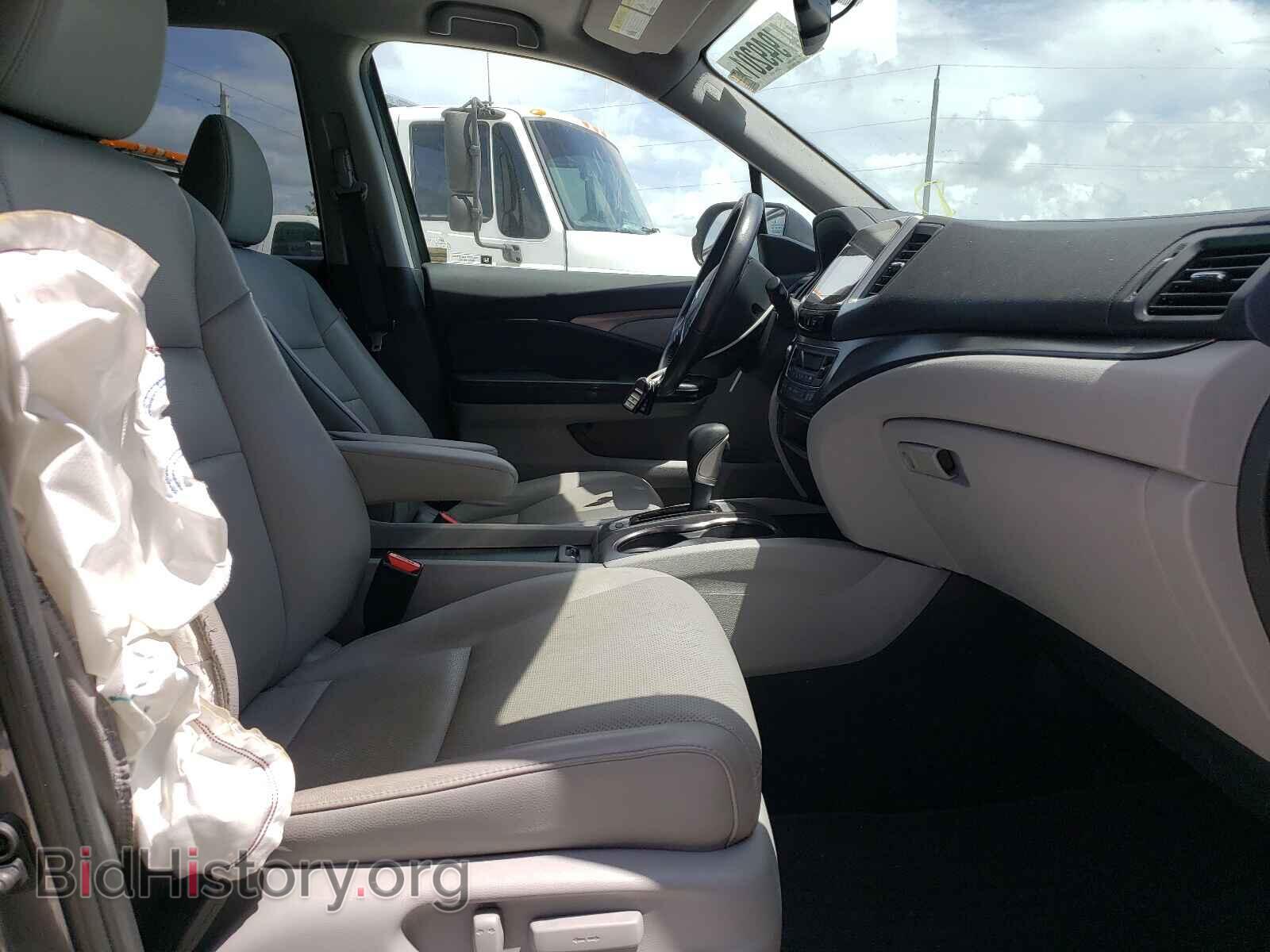 2017 HONDA RIDGELINE - VIN: 5FPYK2F64HB009602 - Фото 5