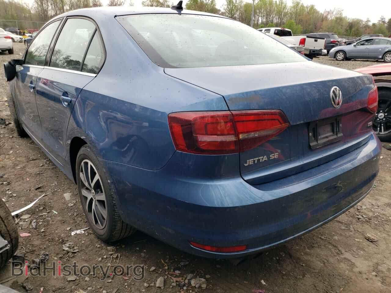 2017 VOLKSWAGEN JETTA - VIN: 3VWDB7AJ1HM274888 - Фото 2