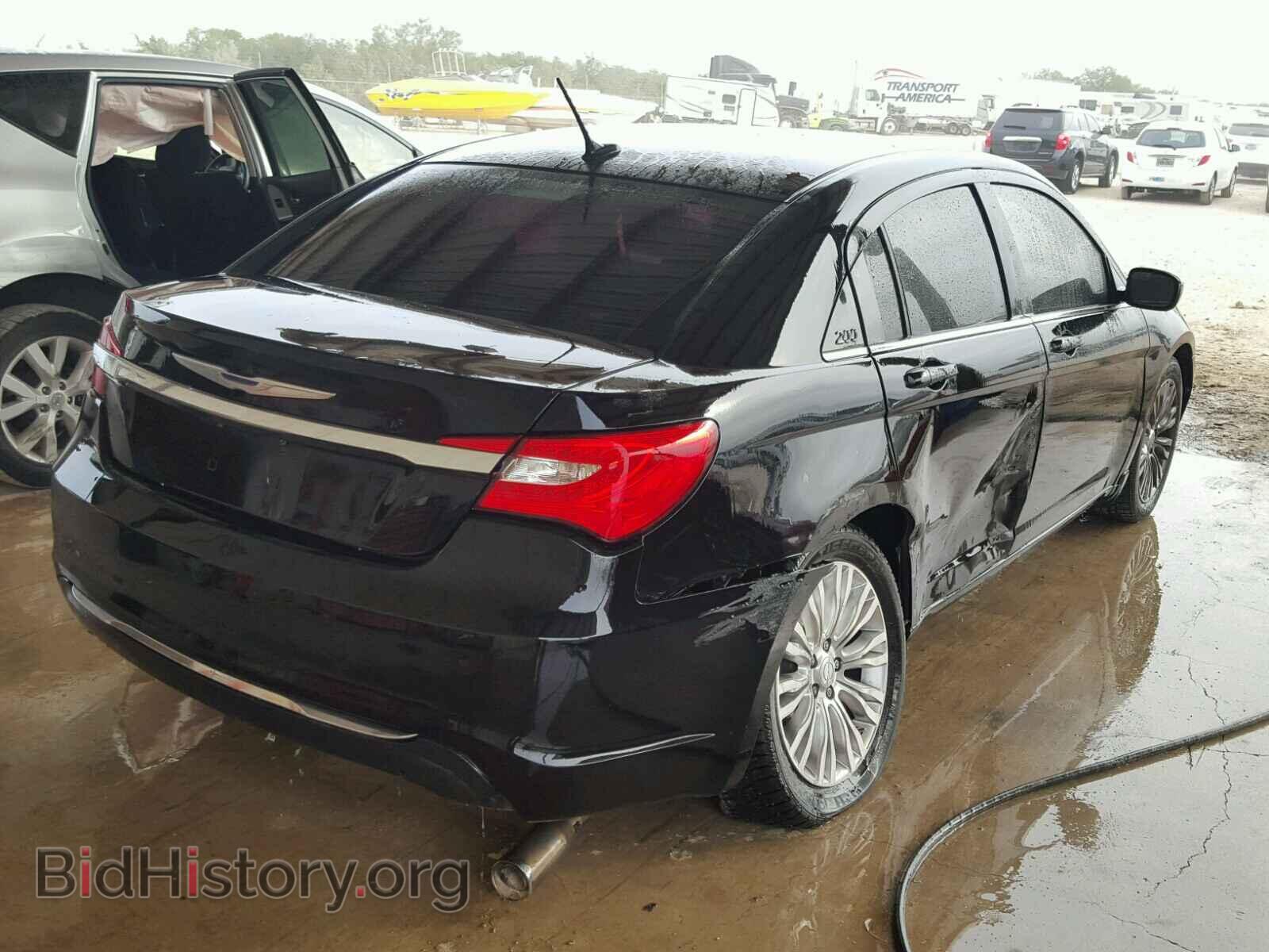2012 CHRYSLER 200 - VIN: 1C3CCBAB2CN126789 - Фото 4