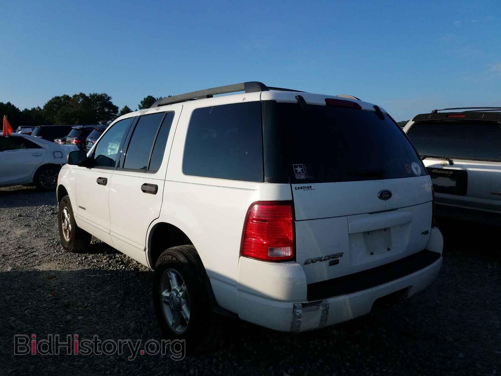 2005 FORD EXPLORER - VIN: 1FMZU63K75UA02027 - Photo 3