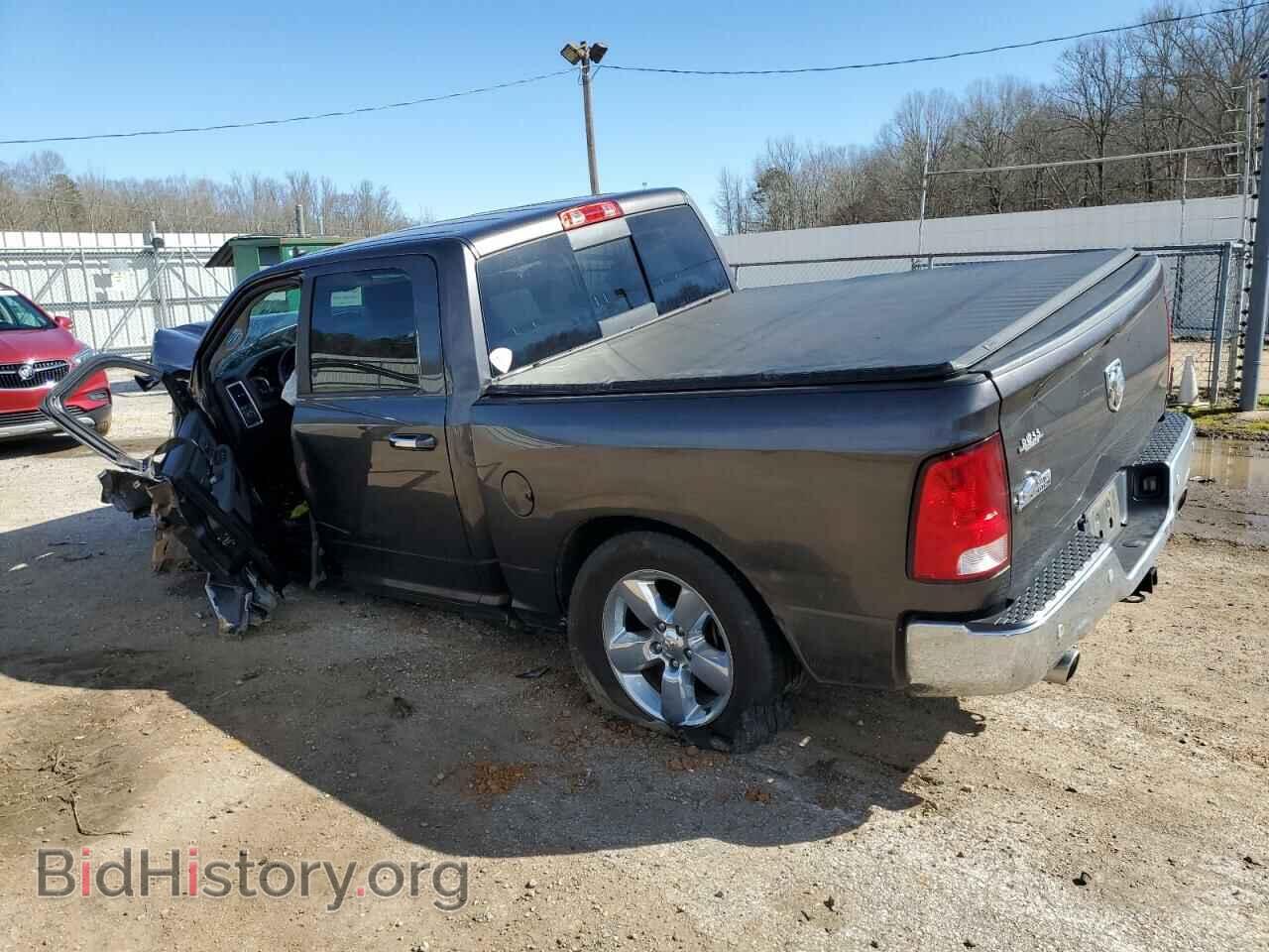 2017 RAM 1500 - VIN: 3C6RR6LTXHG738182 - Фото 2