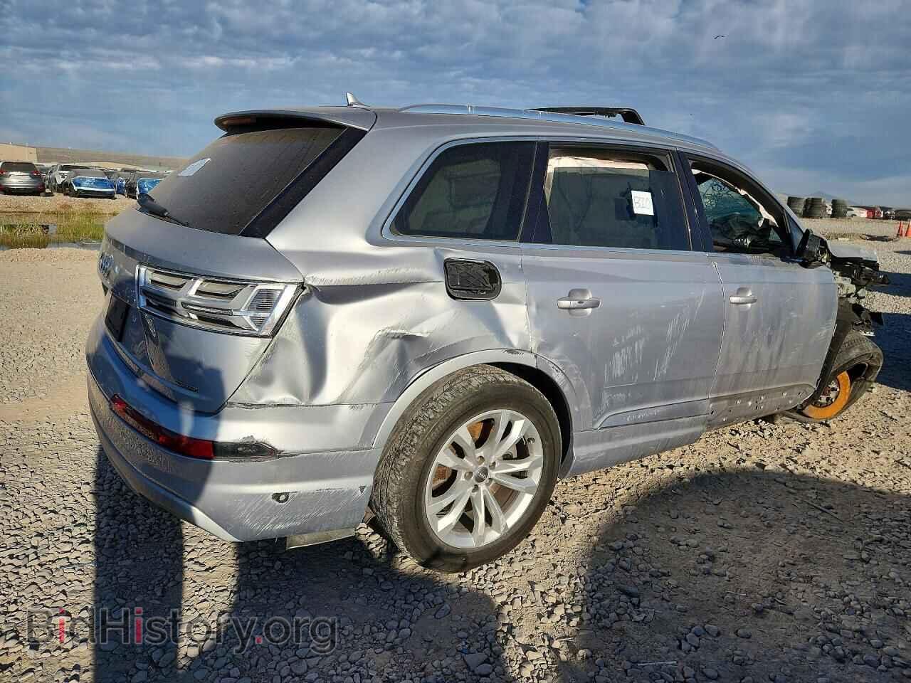 2019 AUDI Q7 - VIN: WA1LAAF73KD044486 - Photo 3
