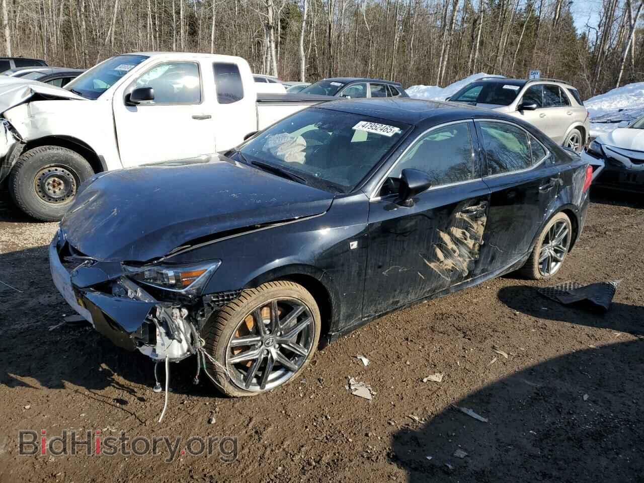 Photo JTHC81D2XJ5031086 - LEXUS IS 2018