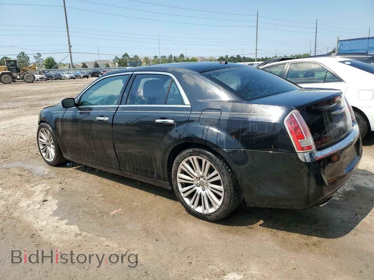 2013 CHRYSLER 300 - VIN: 2C3CCAET5DH599108 - Фото 2