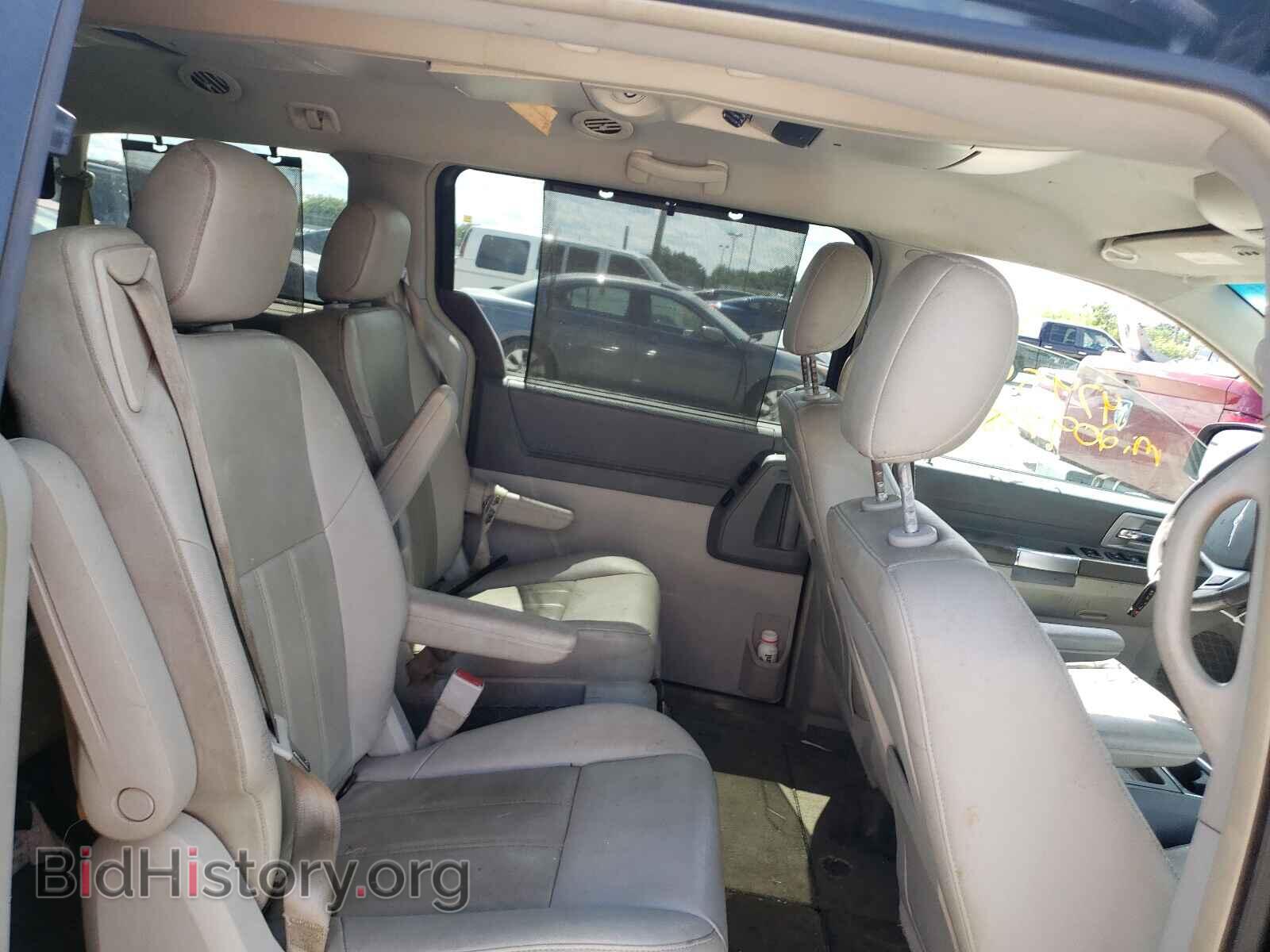 2008 CHRYSLER MINIVAN - VIN: 2A8HR54P08R776166 - Фото 6