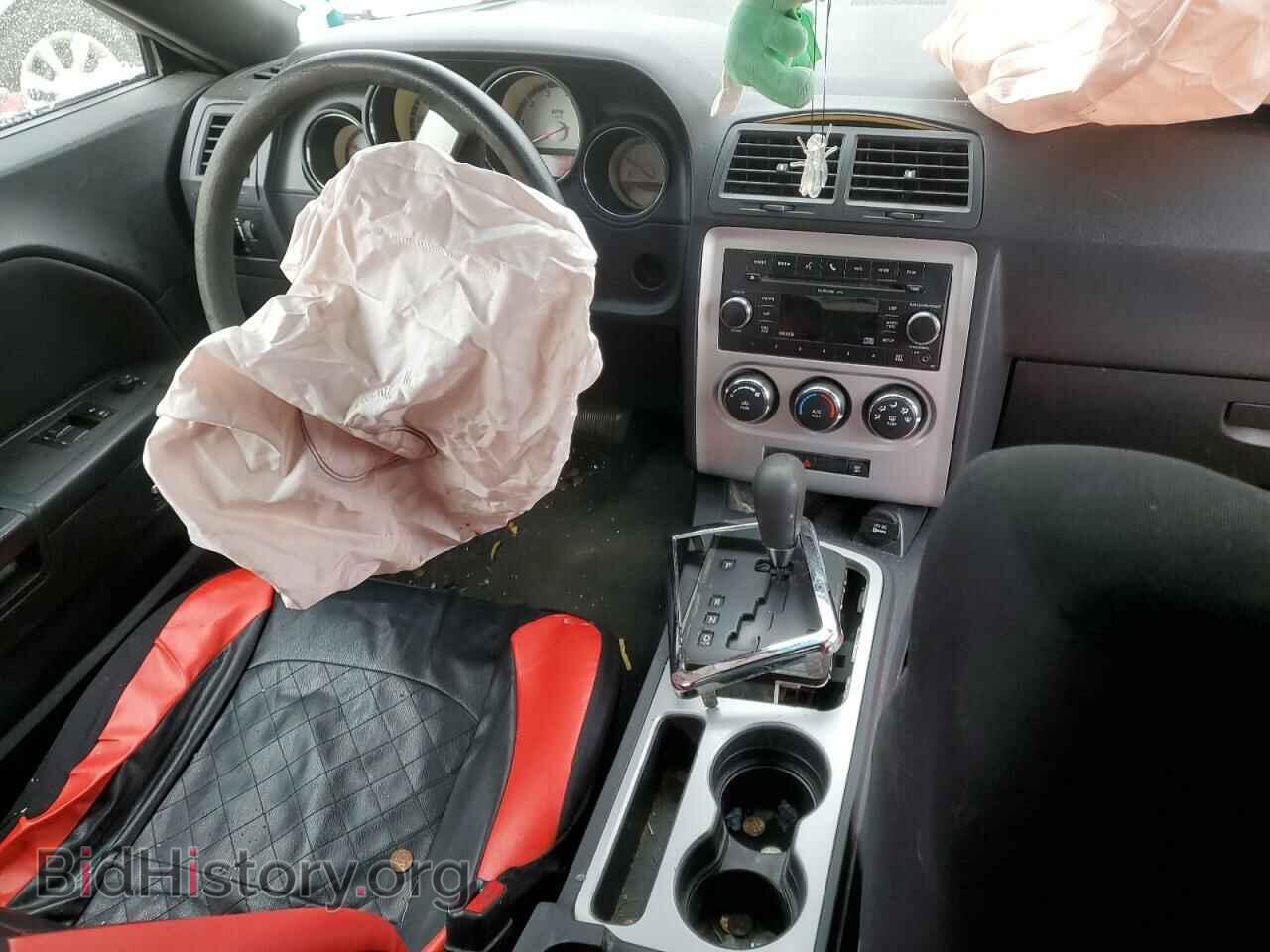 2010 DODGE CHALLENGER - VIN: 2B3CJ4DV0AH261604 - Фото 8
