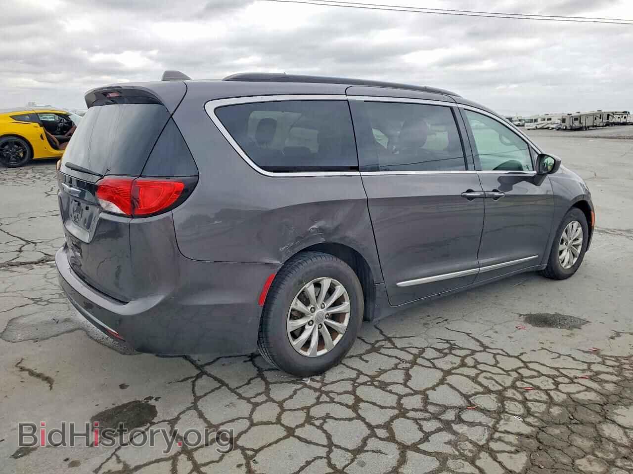 2017 CHRYSLER PACIFICA - VIN: 2C4RC1BG0HR500997 - Photo 3