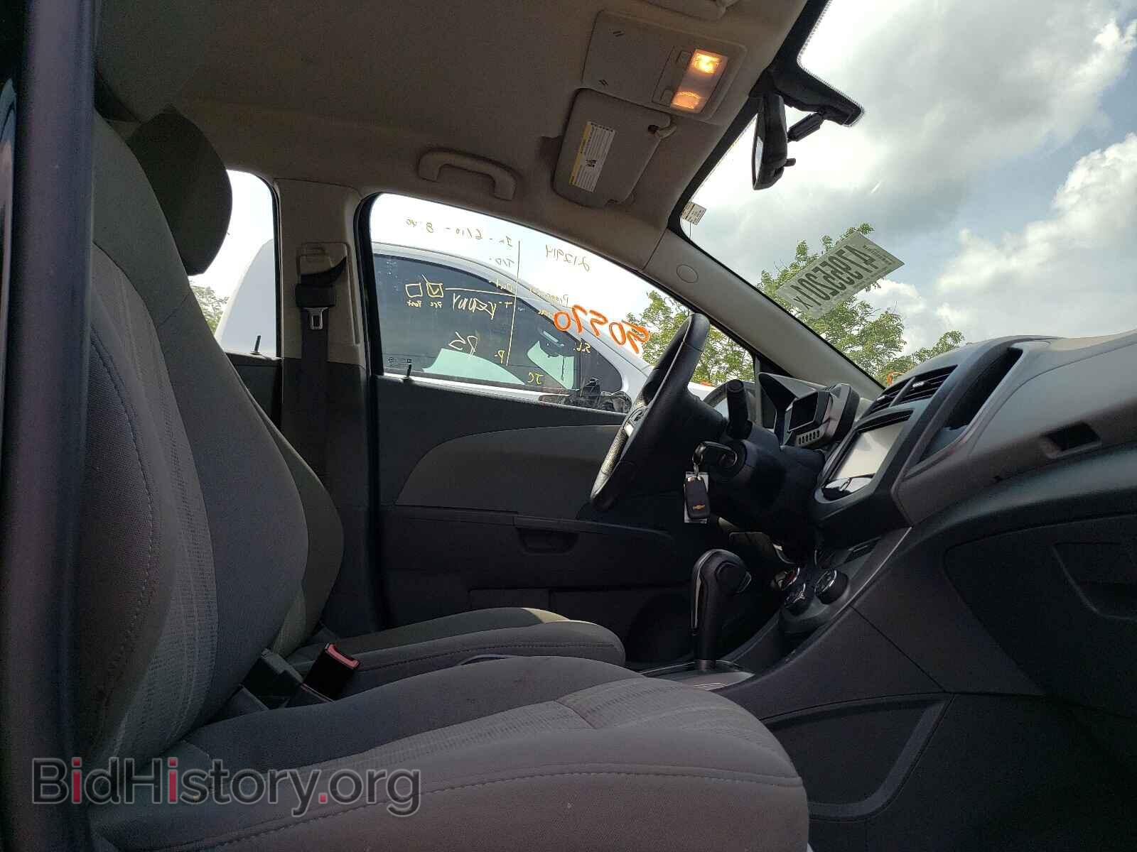 2014 CHEVROLET SONIC - VIN: 1G1JC5SH2E4225007 - Фото 5