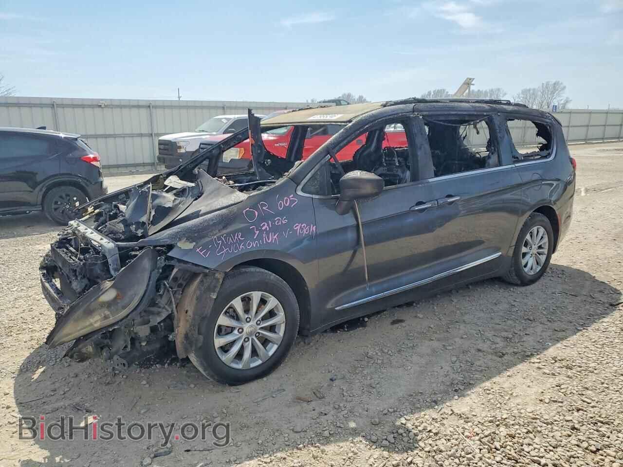 Фотография 2C4RC1BG4HR692019 - CHRYSLER PACIFICA 2017