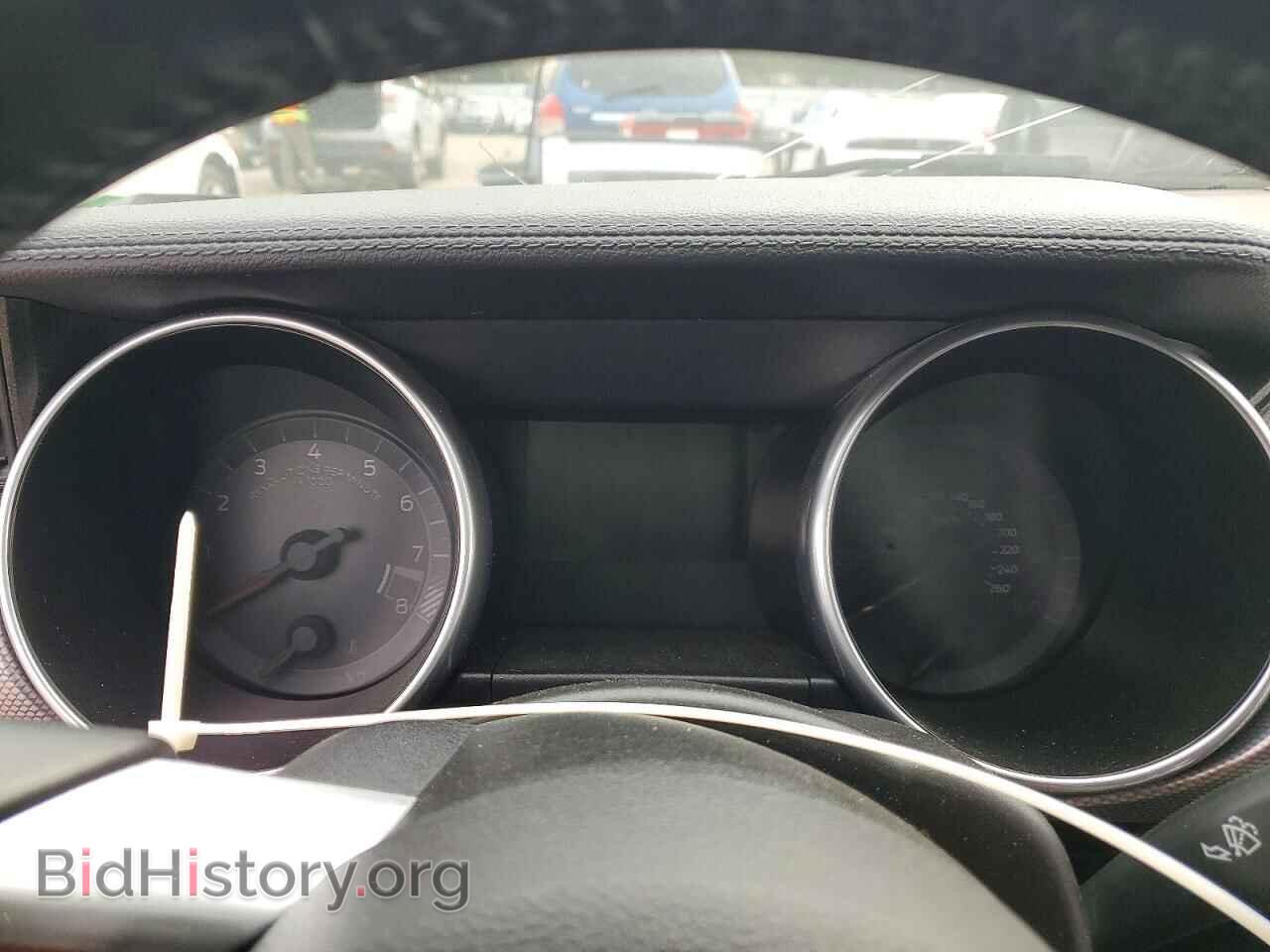 2019 FORD MUSTANG - VIN: 1FA6P8CF7K5168945 - Photo 9