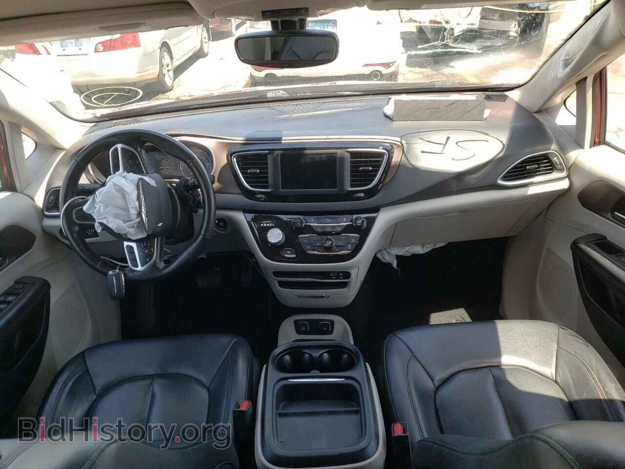 2019 CHRYSLER PACIFICA - VIN: 2C4RC1BGXKR583216 - Фото 9