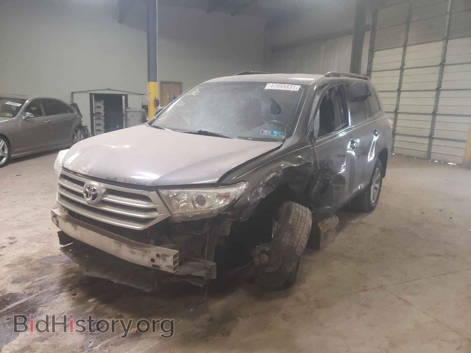 2012 TOYOTA HIGHLANDER - VIN: 5TDBK3EH7CS167136 - Фото 2