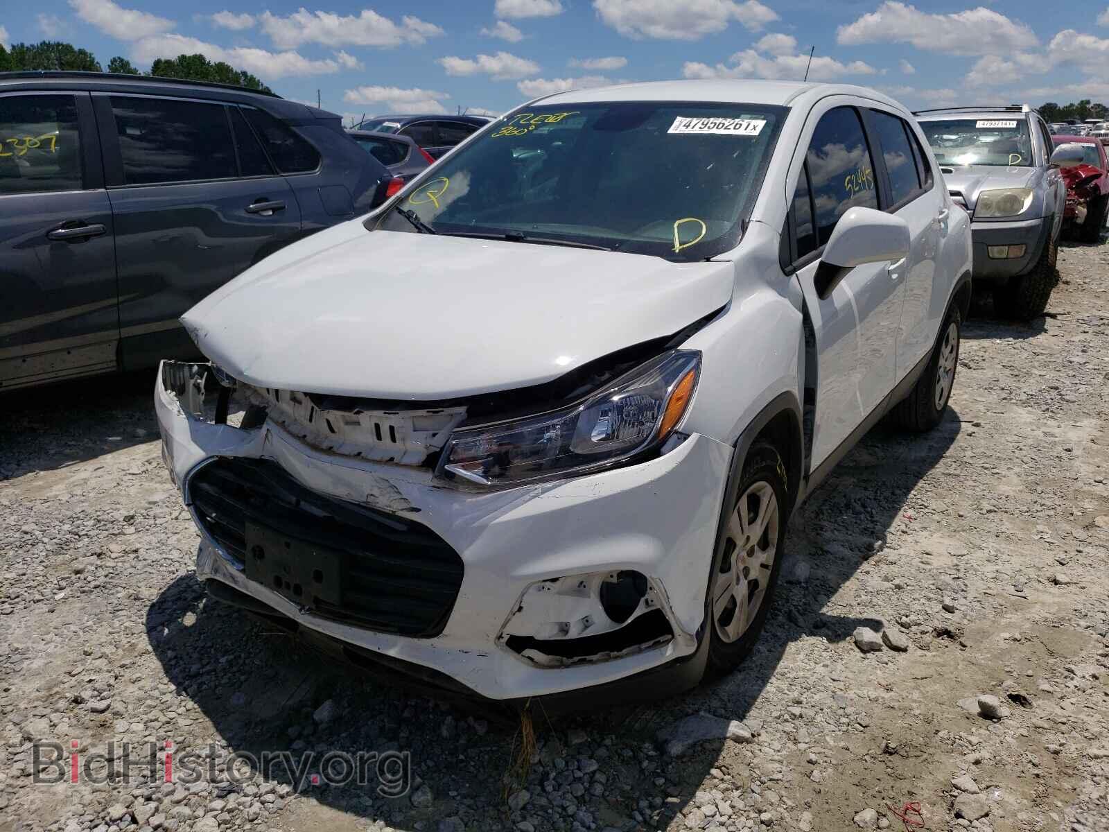 2017 CHEVROLET TRAX - VIN: KL7CJKSB9HB084465 - Фото 2