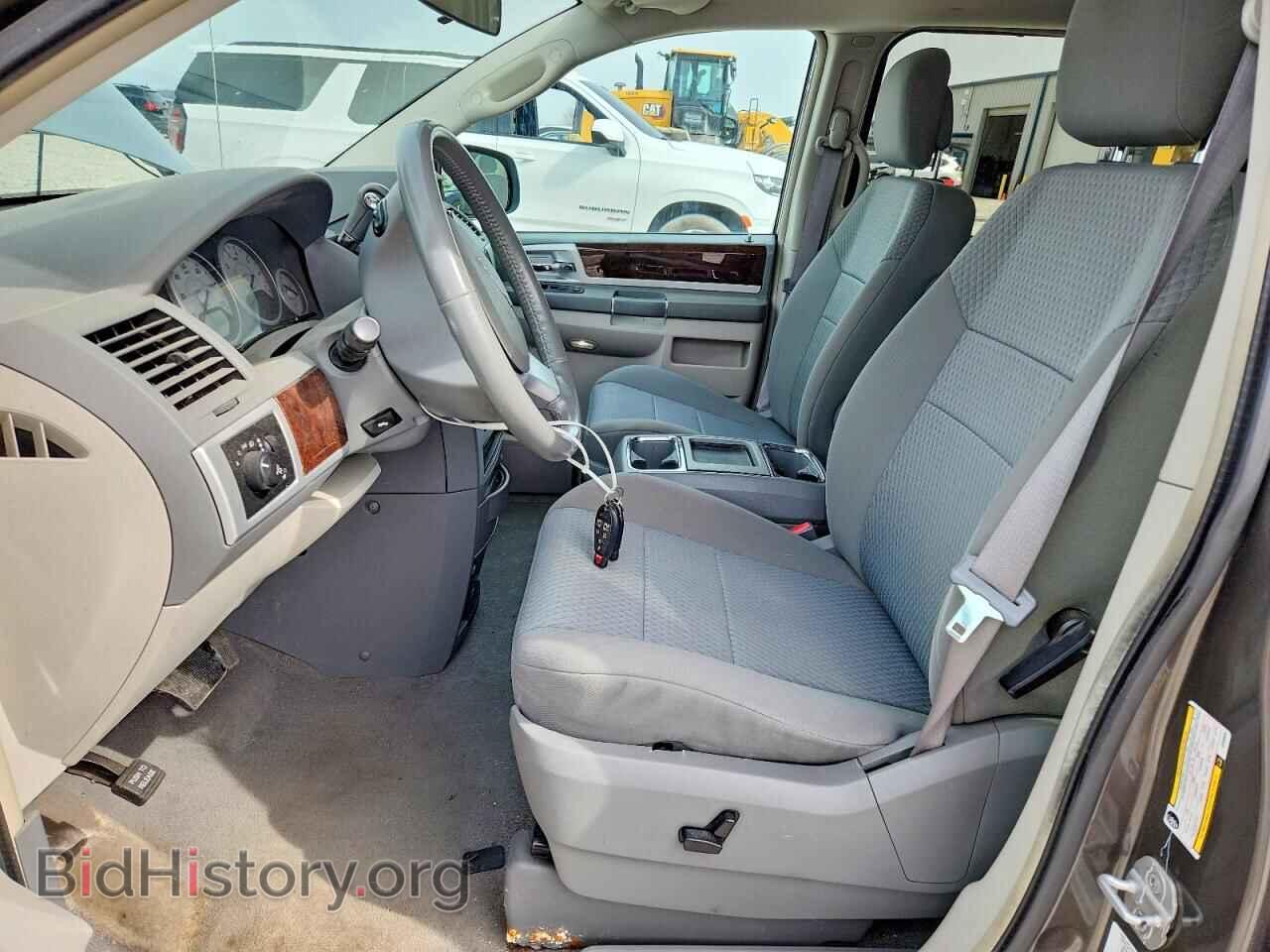2010 CHRYSLER MINIVAN - VIN: 2A4RR5D16AR380802 - Фото 7