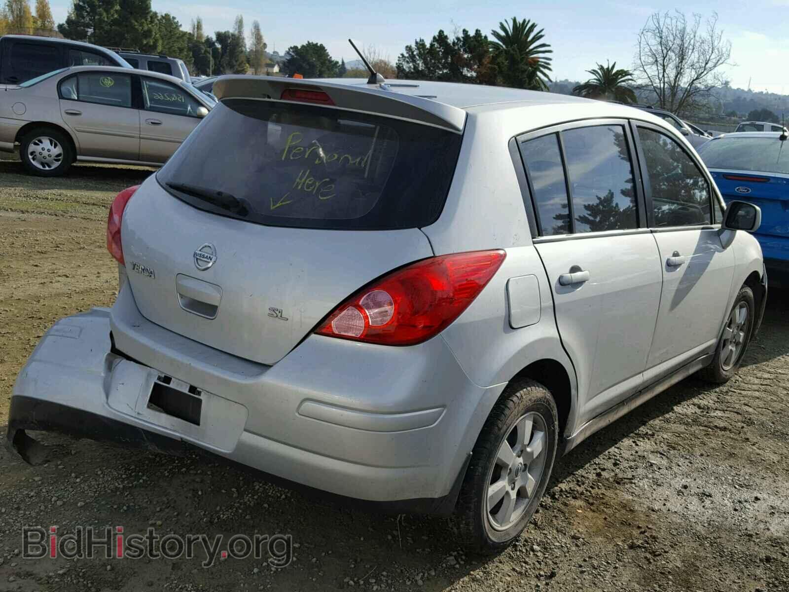 2008 NISSAN VERSA - VIN: 3N1BC13E18L360943 - Фото 4