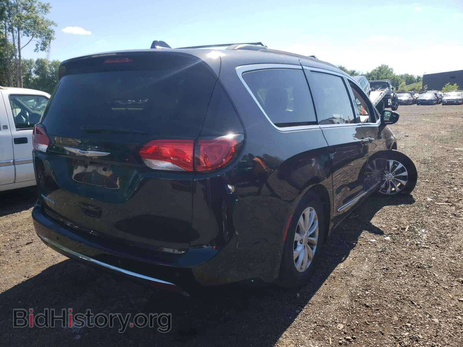 2017 CHRYSLER PACIFICA - VIN: 2C4RC1BG8HR759656 - Photo 4
