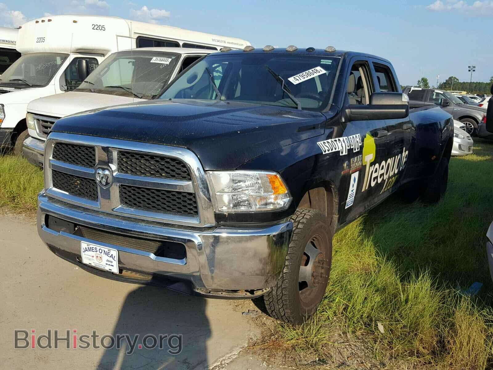 2014 RAM 3500 ST - VIN: 3C63RRGLXEG123340 - Фото 2