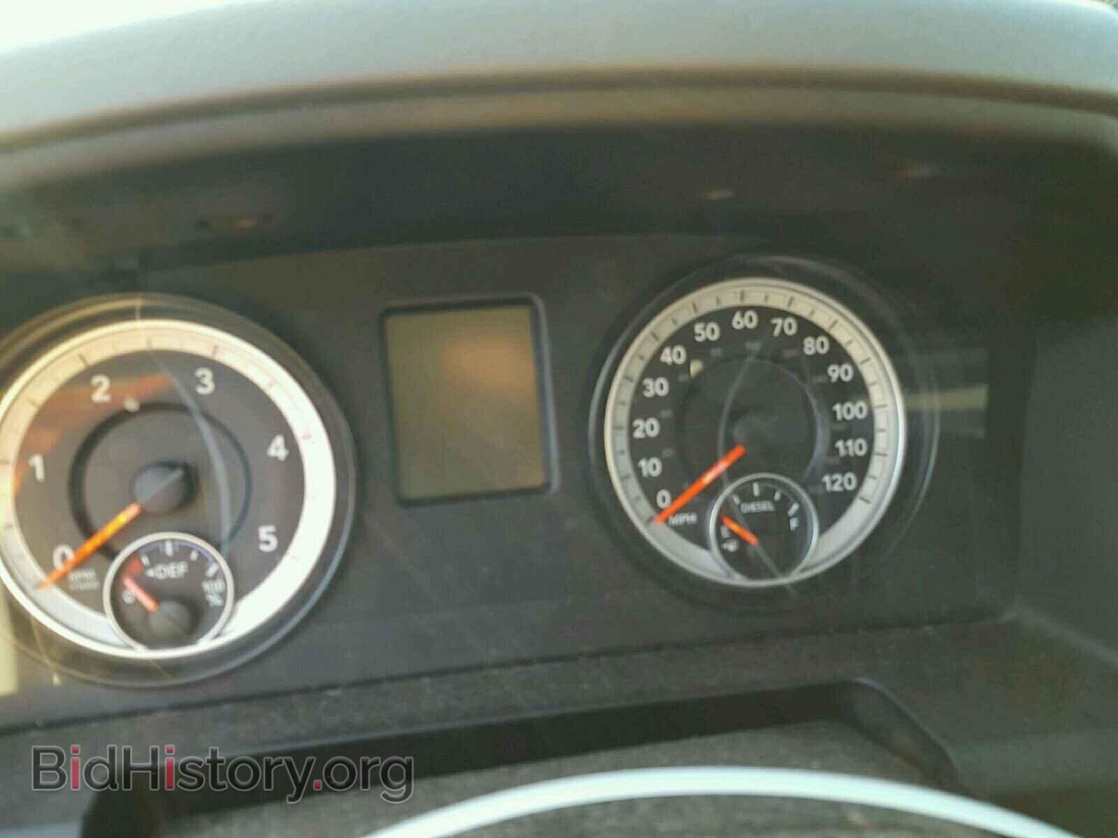 2014 RAM 3500 ST - VIN: 3C63RRGLXEG123340 - Фото 8