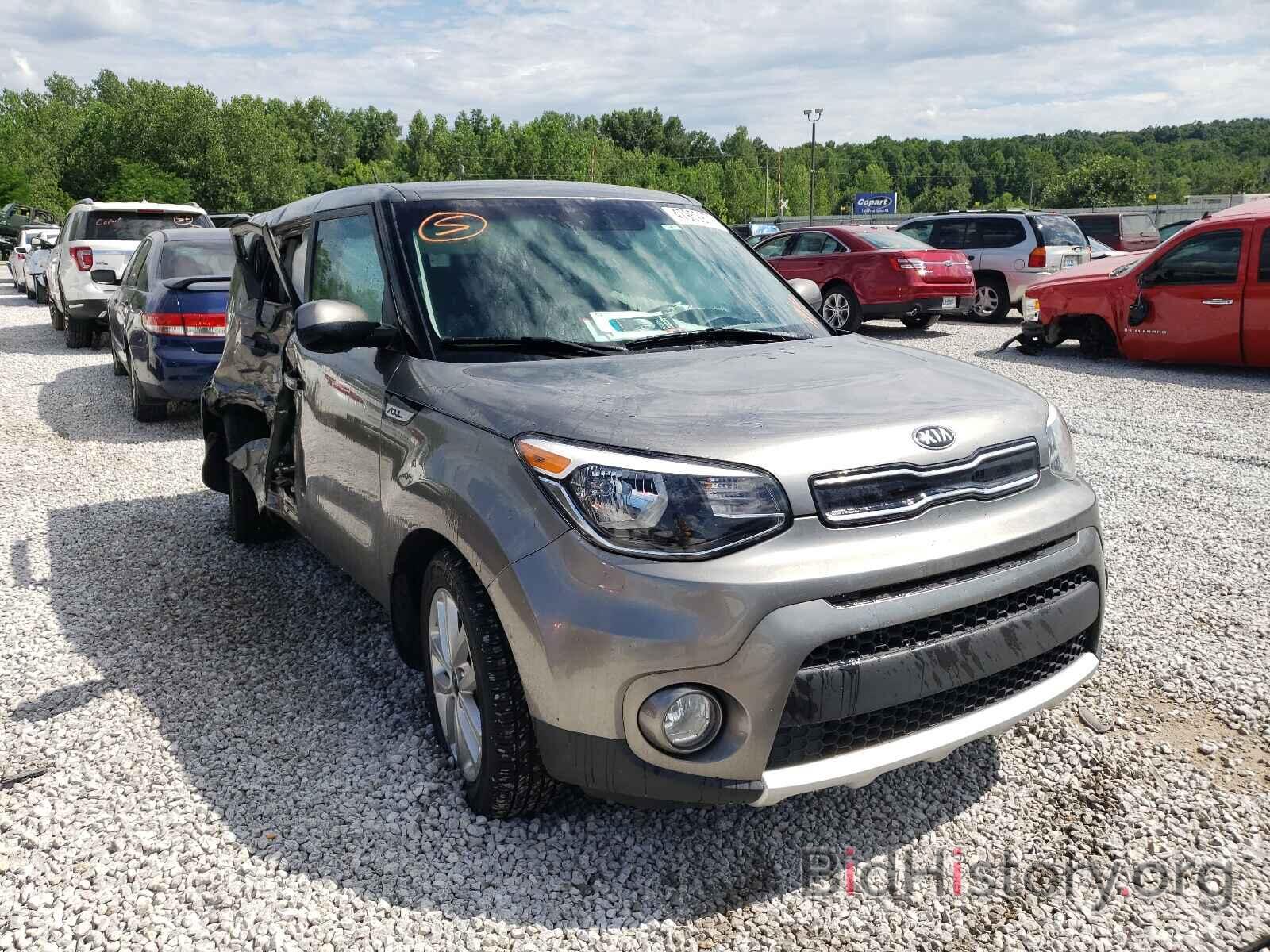 Photo KNDJP3A54H7425770 - KIA SOUL 2017