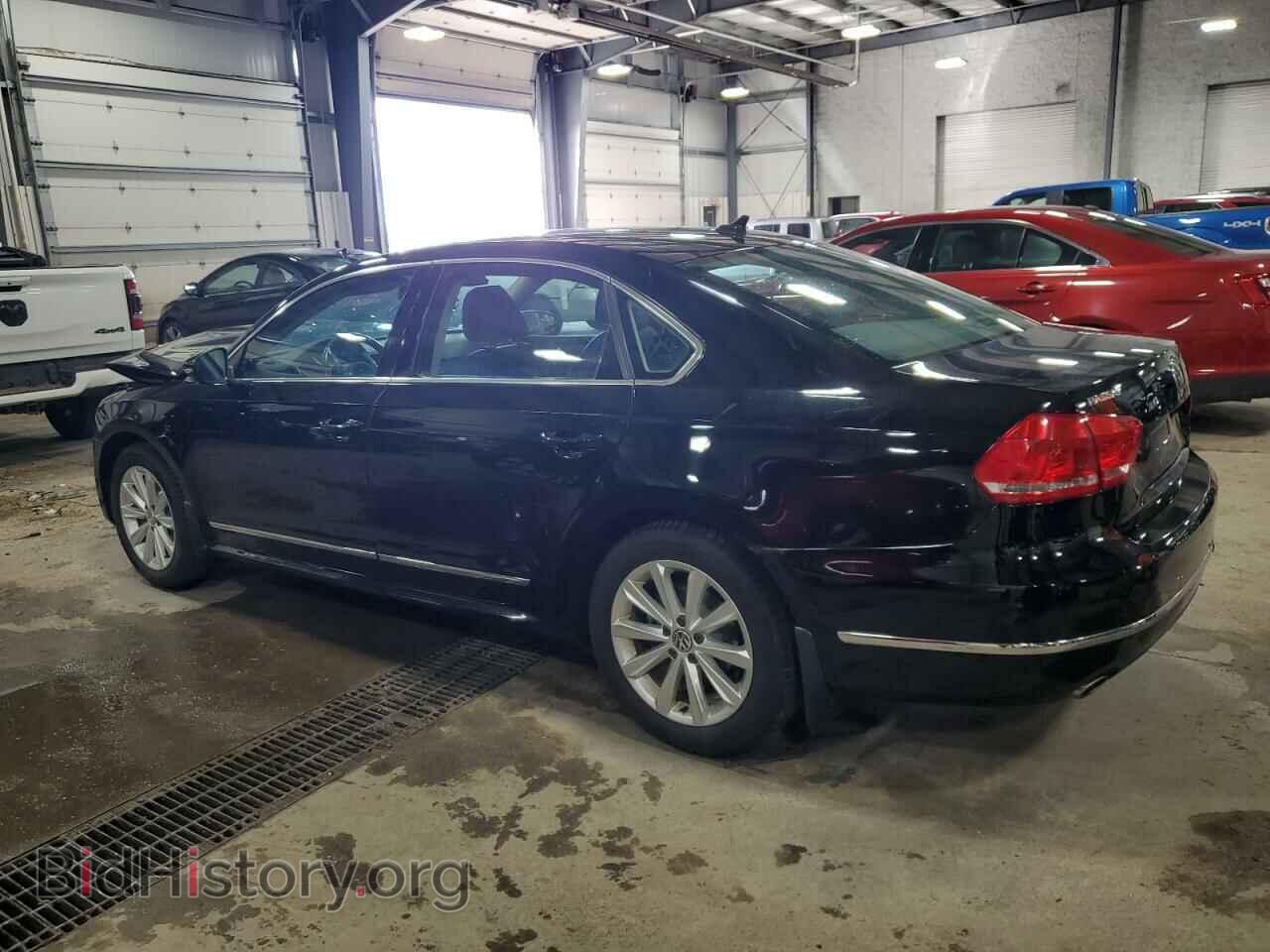 2012 VOLKSWAGEN PASSAT - VIN: 1VWCH7A3XCC100761 - Фото 2