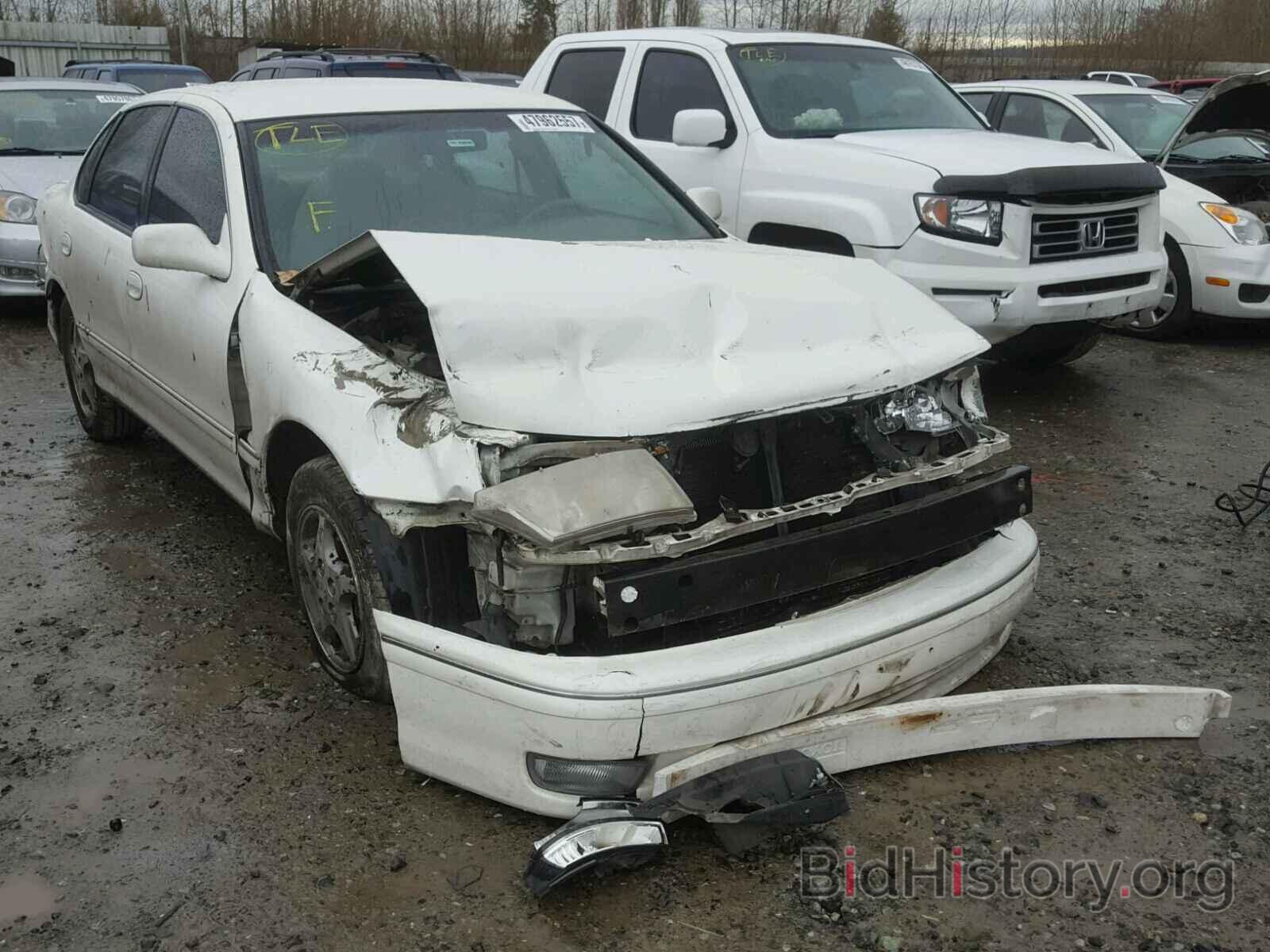 Photo 4T1BF18B7WU288437 - TOYOTA AVALON 1998