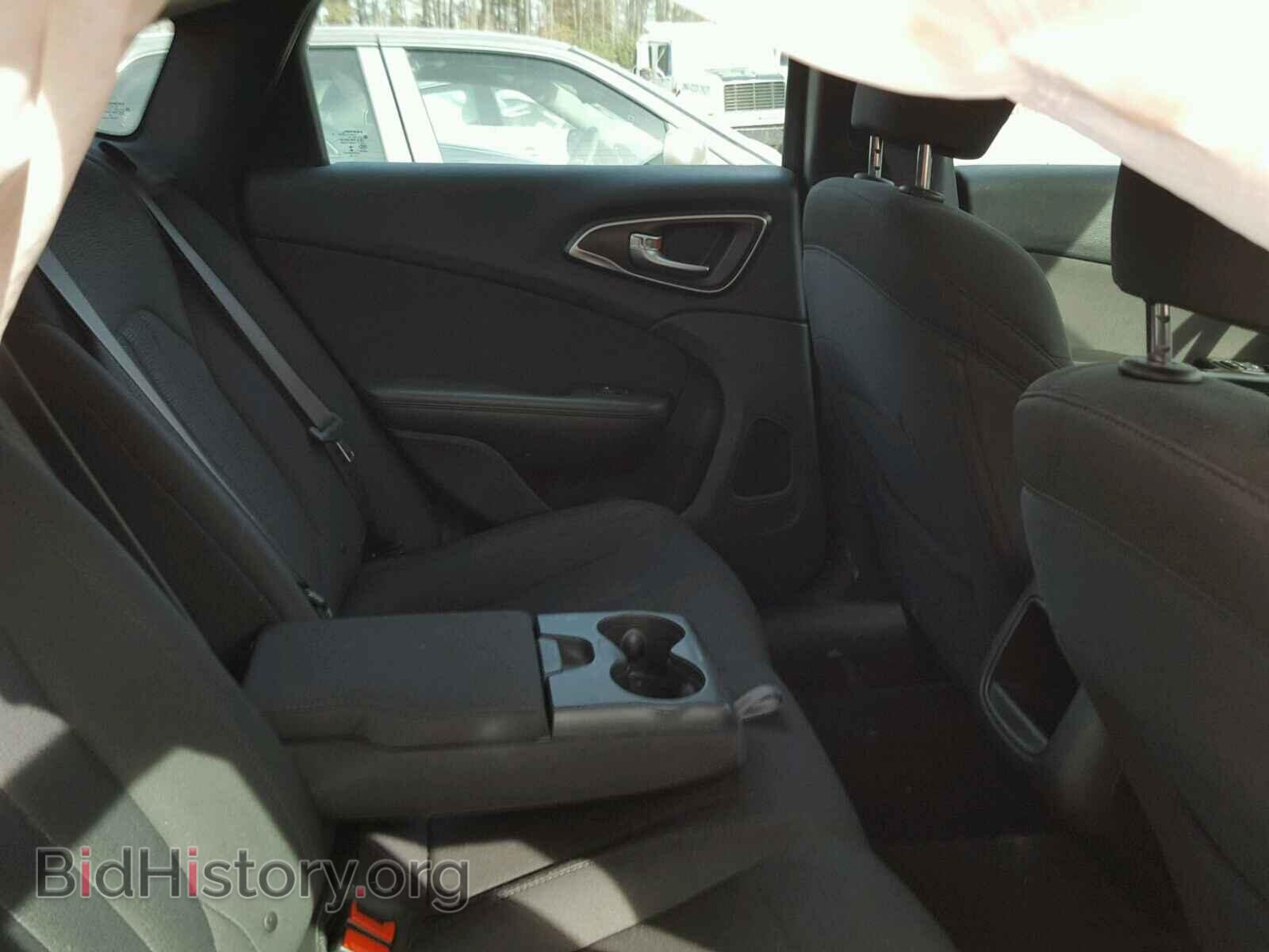 2016 CHRYSLER 200 - VIN: 1C3CCCAB6GN101003 - Фото 6