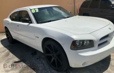 2007 Dodge CHARGER Charger SE, white — VIN 2B3KA43H97H818137, Copart
