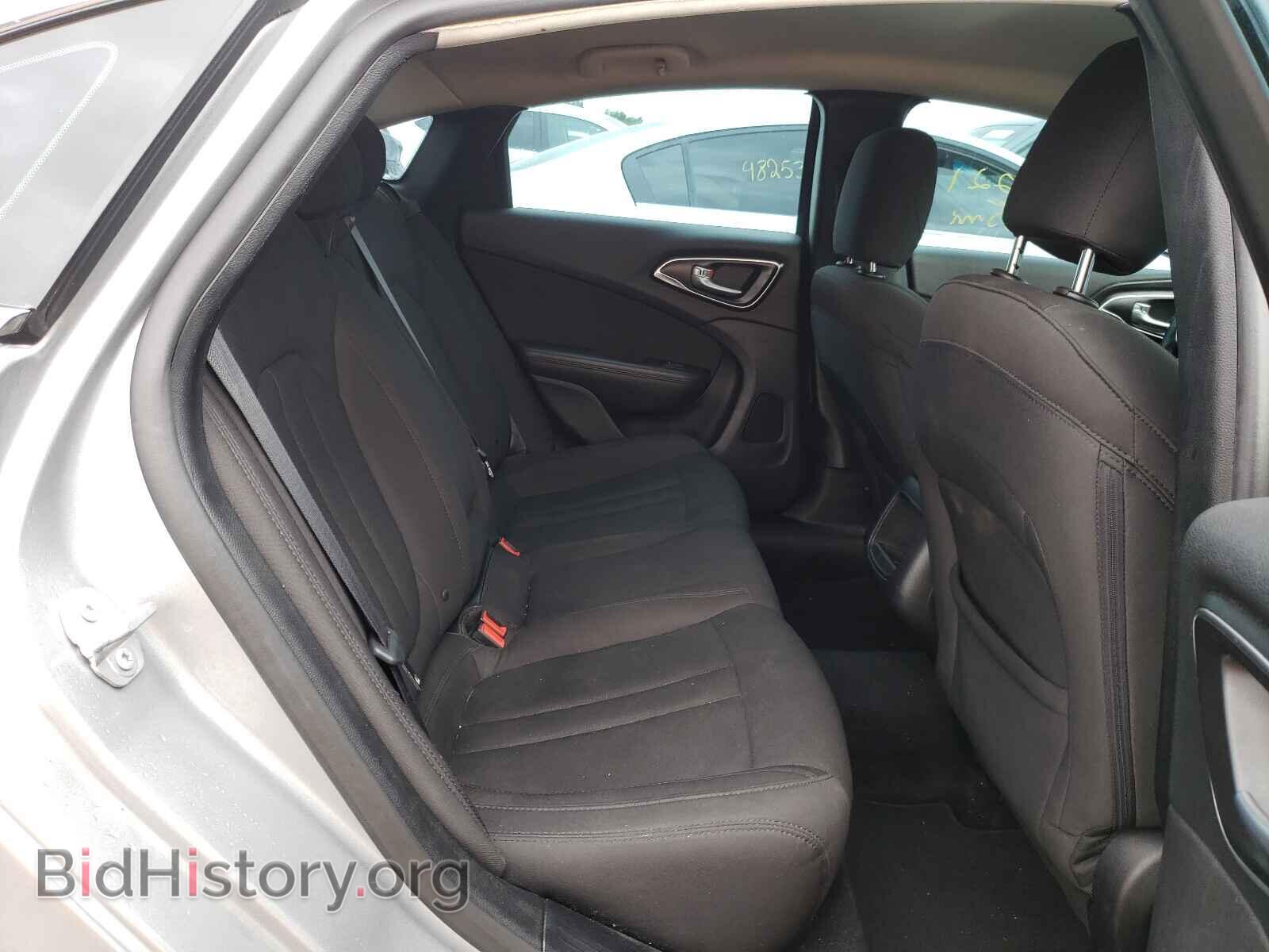 2017 CHRYSLER 200 - VIN: 1C3CCCFB9HN502846 - Фото 6
