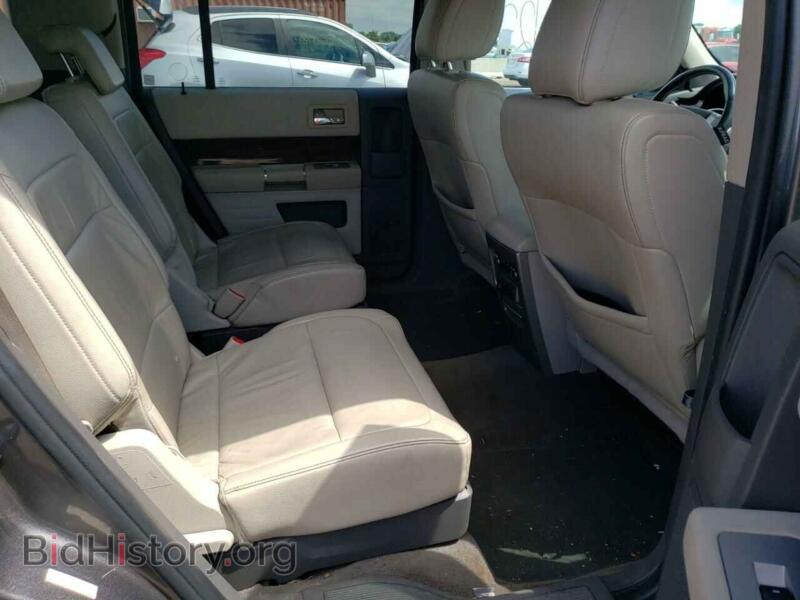 2010 Ford FLEX (VIN 2FMGK5CC5ABA20591) — фото 6 из 10